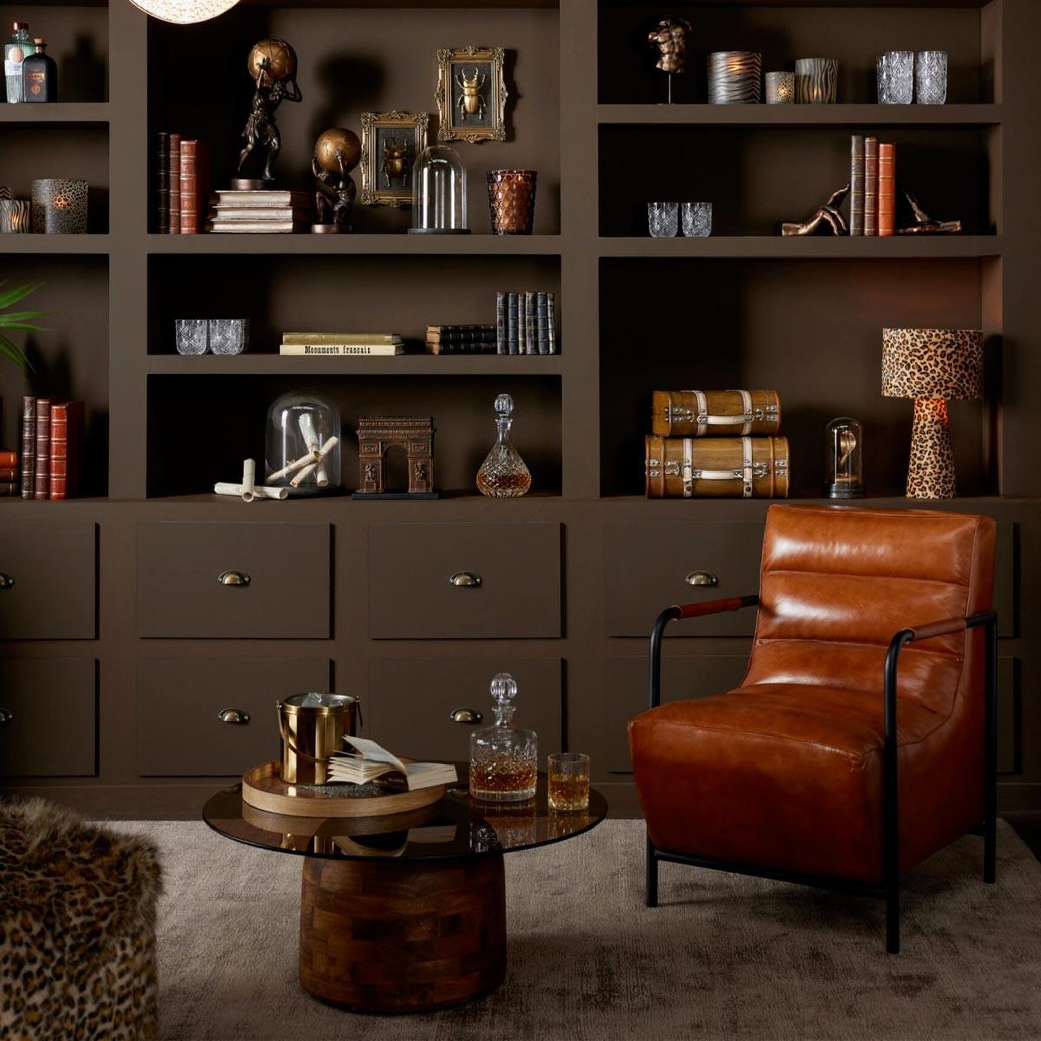 Voir la diapositive 6 : J-LINE Fauteuil design en cuir  austin  83cm camel