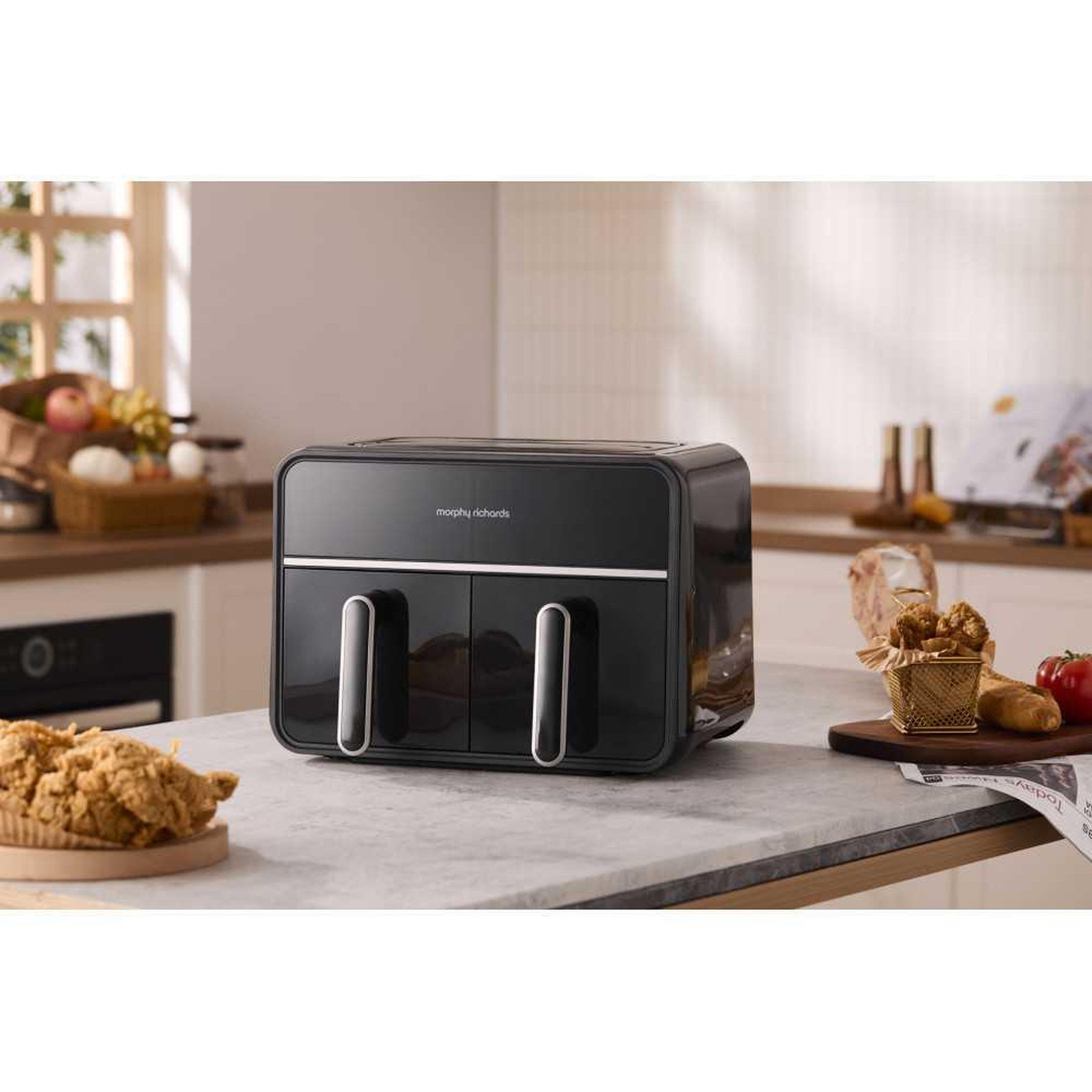 Voir la diapositive 3 : Morphy richards Morphy richards friteuse sans huile muc-adt4b double panier 8 l, 2100 w, 14 programmes, écran tactile