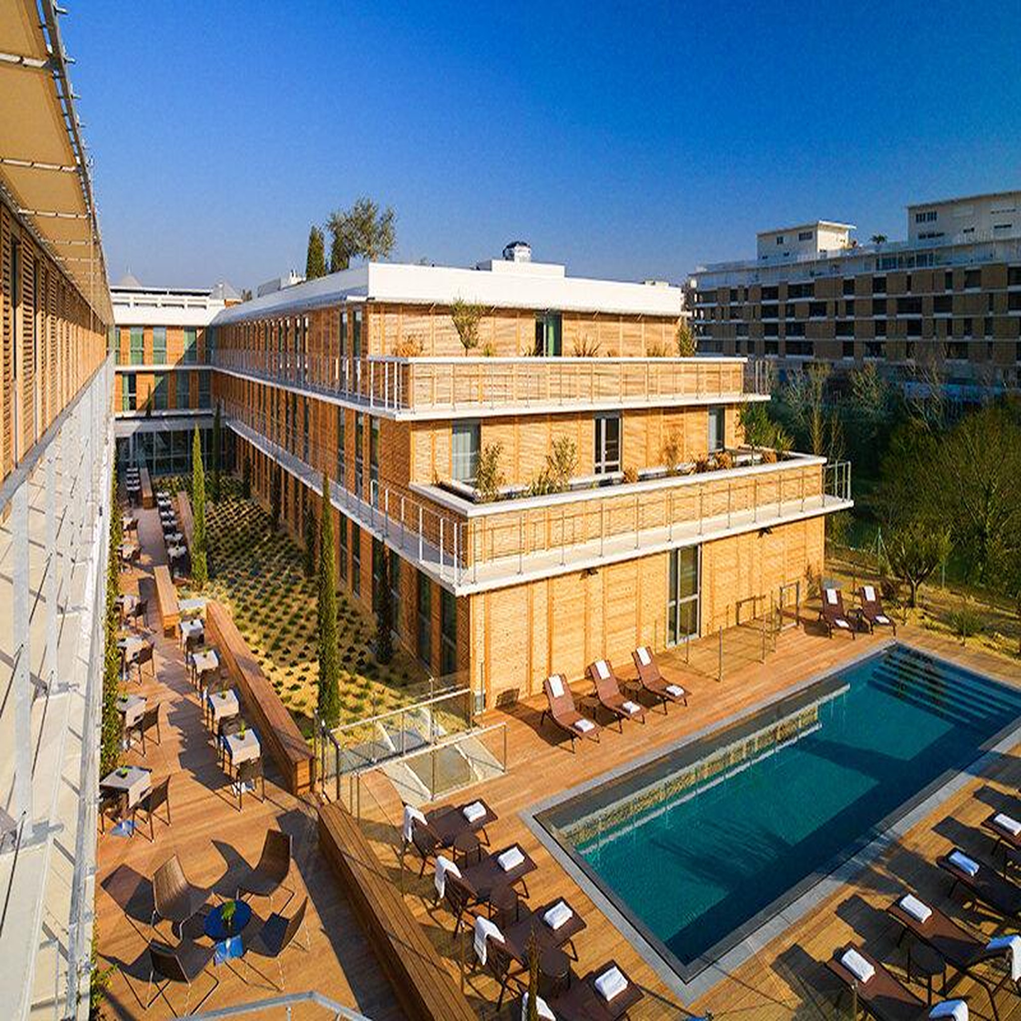 Voir la diapositive 4 : Smartbox 3 jours de bonheur à montpellier avec dîner gourmet en hôtel 4* marriott - coffret cadeau séjour