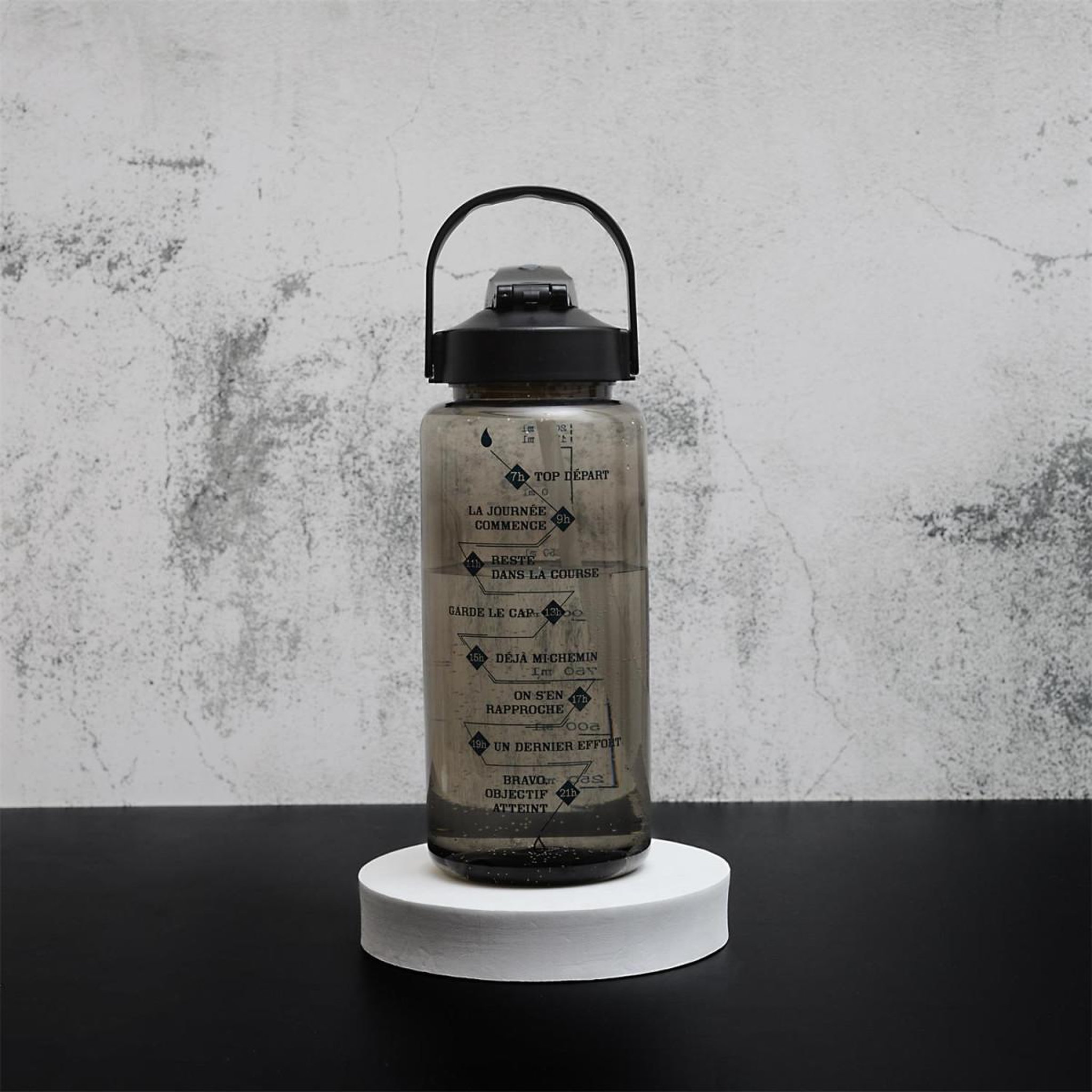 Voir la diapositive 6 : COOK CONCEPT Gourde Bouteille  Motivation  2L Transparent