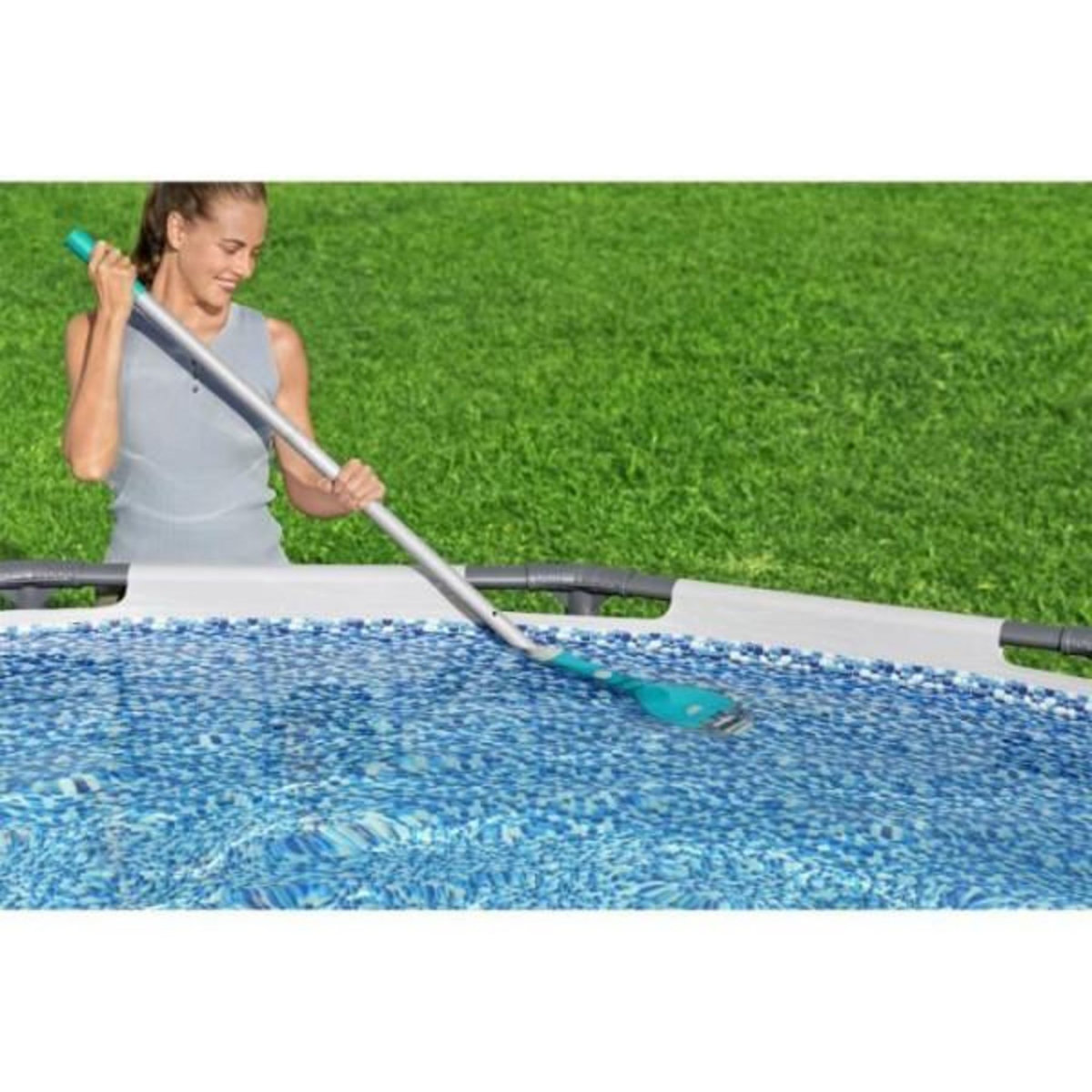 BESTWAY Aspirateur électrique Aquatech™ - BESTWAY - sans fil - pour piscines jusqu'a 3,05m de diametre