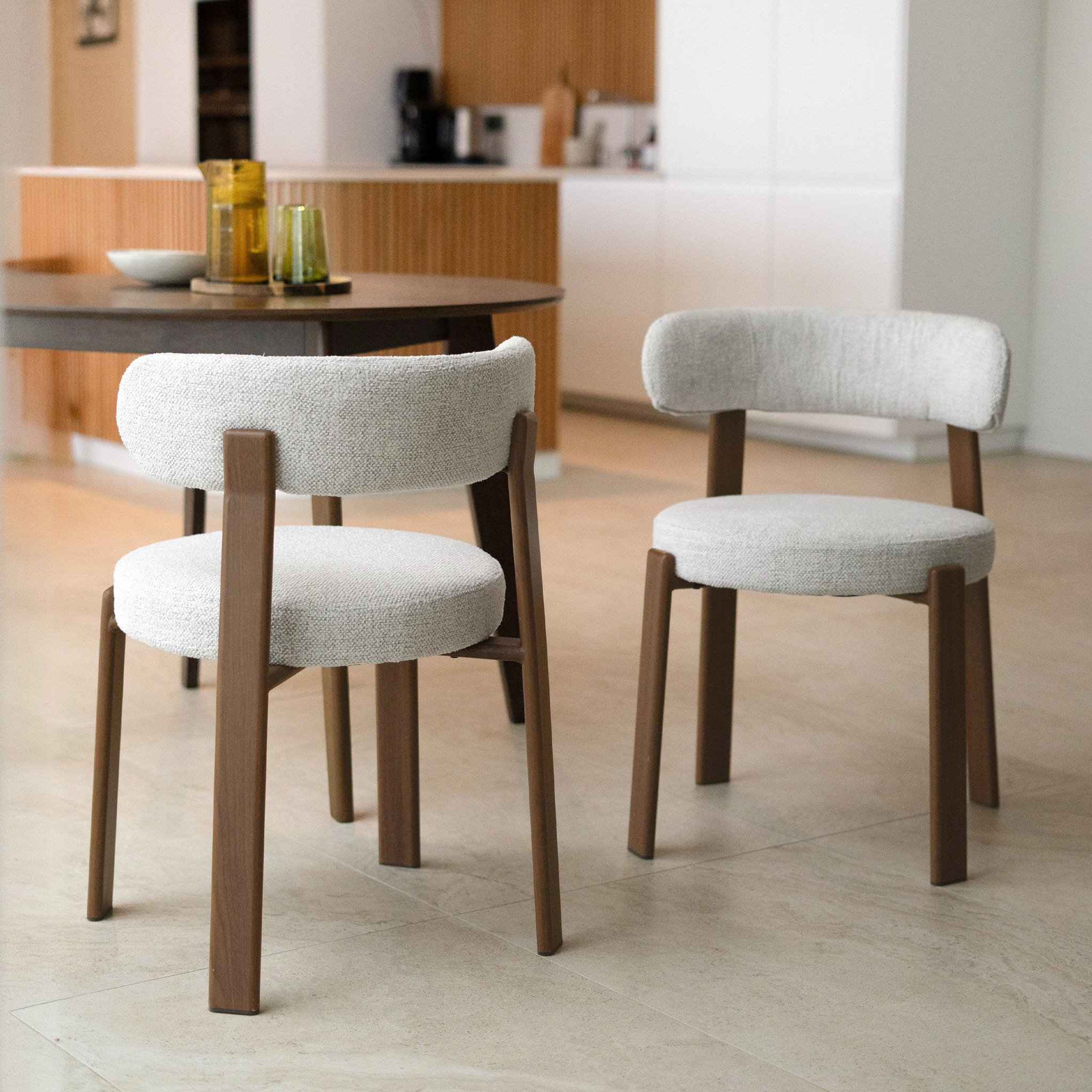 Voir la diapositive 2 : MAISON PAVANE Lot de 2 chaises en tissu texturé greige, pieds en métal-Aura