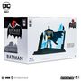 Voir la diapositive 7 : McFarlane Figurine Collector Batman 17cm avec socle lumineux