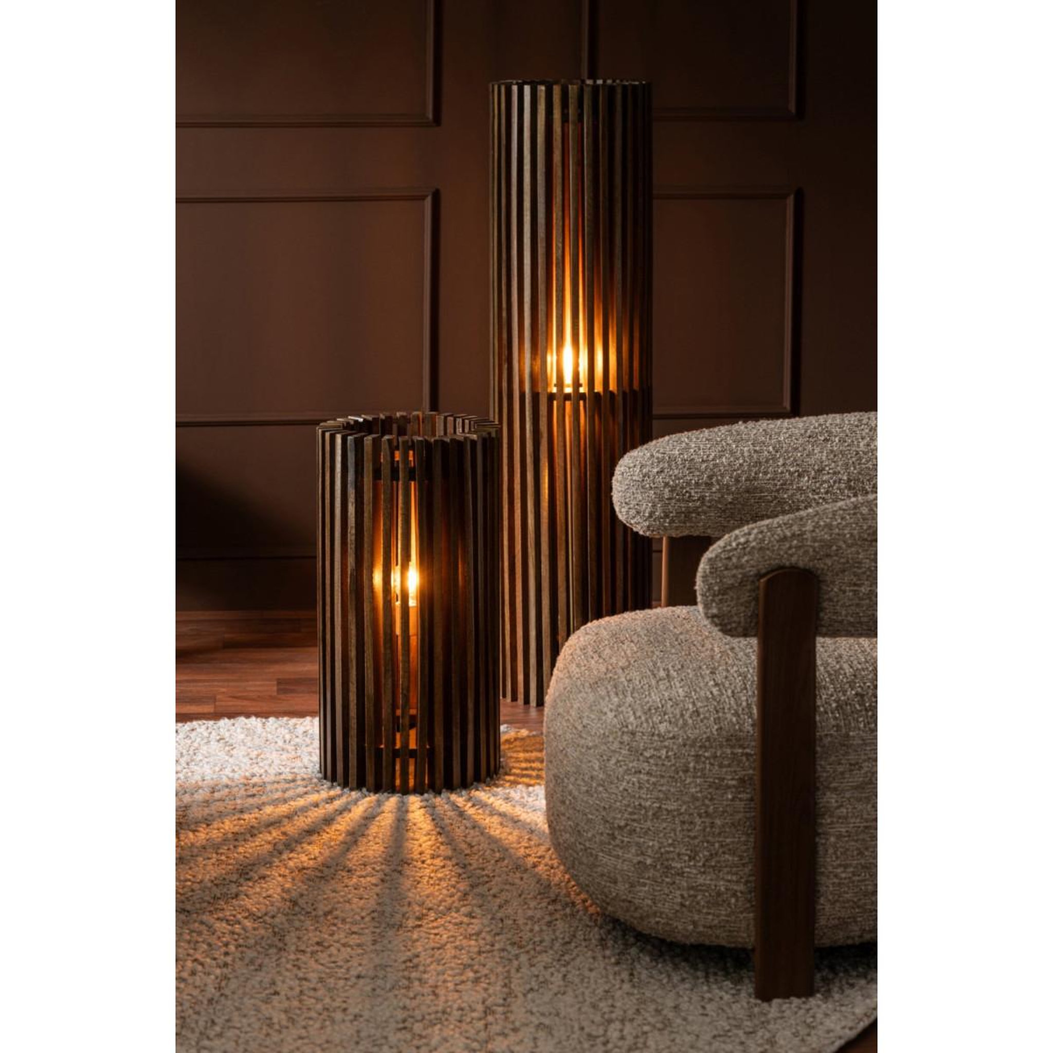 Voir la diapositive 5 : J-LINE Lampe à poser en bois  linea  62cm marron foncé