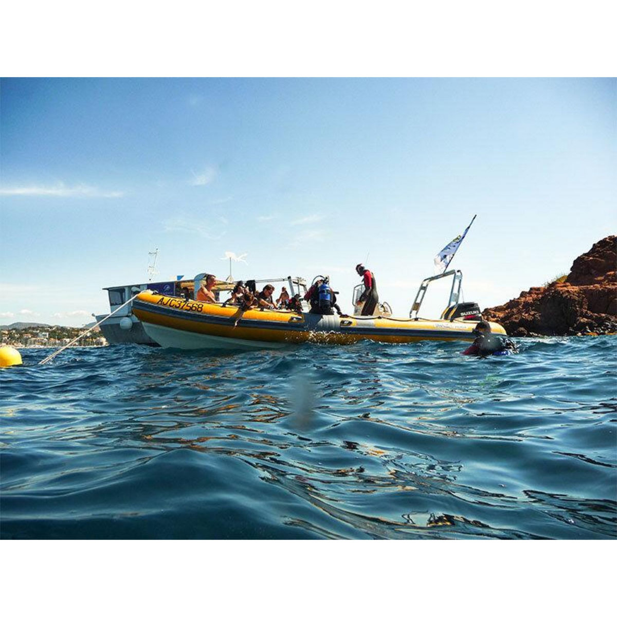 Smartbox Baptême de plongée sous-marine en solo - Coffret Cadeau Sport & Aventure