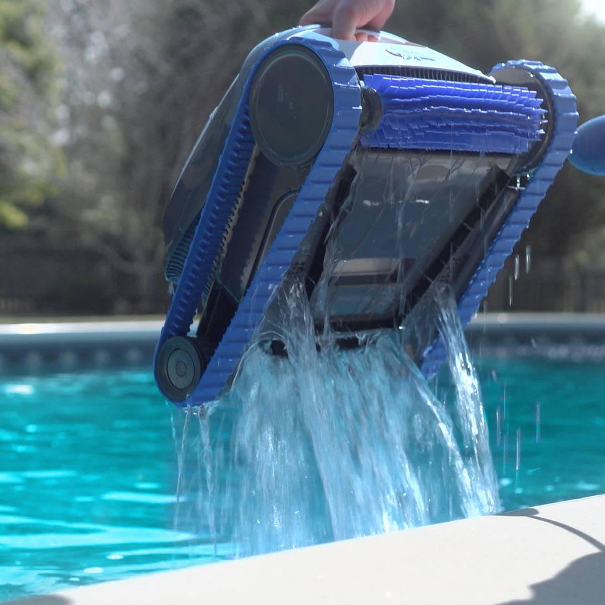 Voir la diapositive 3 : Dolphin Robot electrique de piscine fond et parois - s100