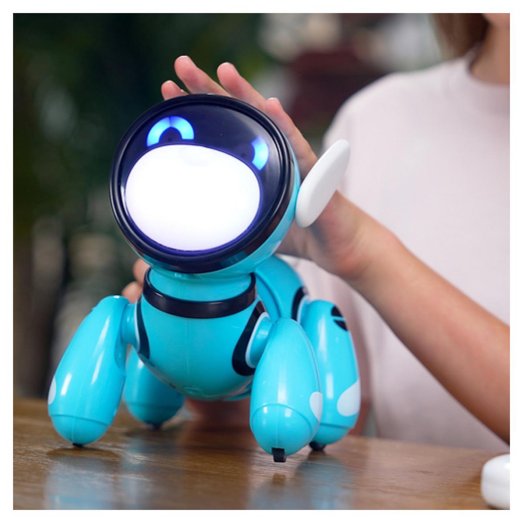 Voir la diapositive 3 : SILVERLIT robot chien telecommandé  jiggo