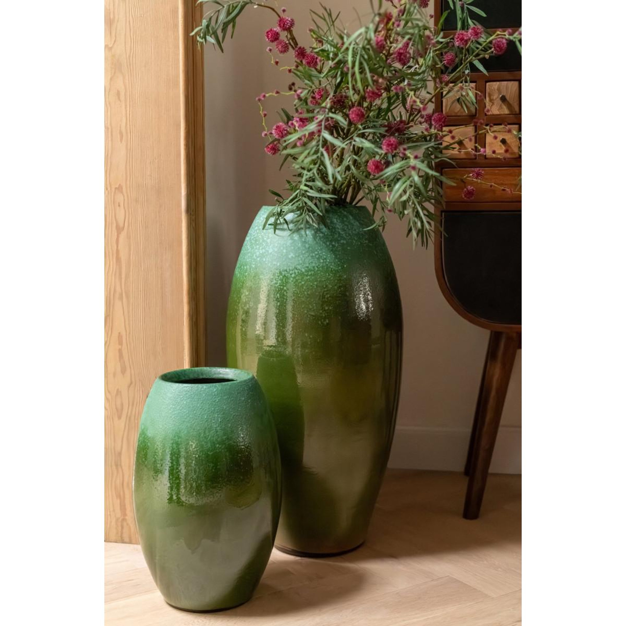 Voir la diapositive 4 : J-LINE Vase design en céramique  verde  90cm vert foncé