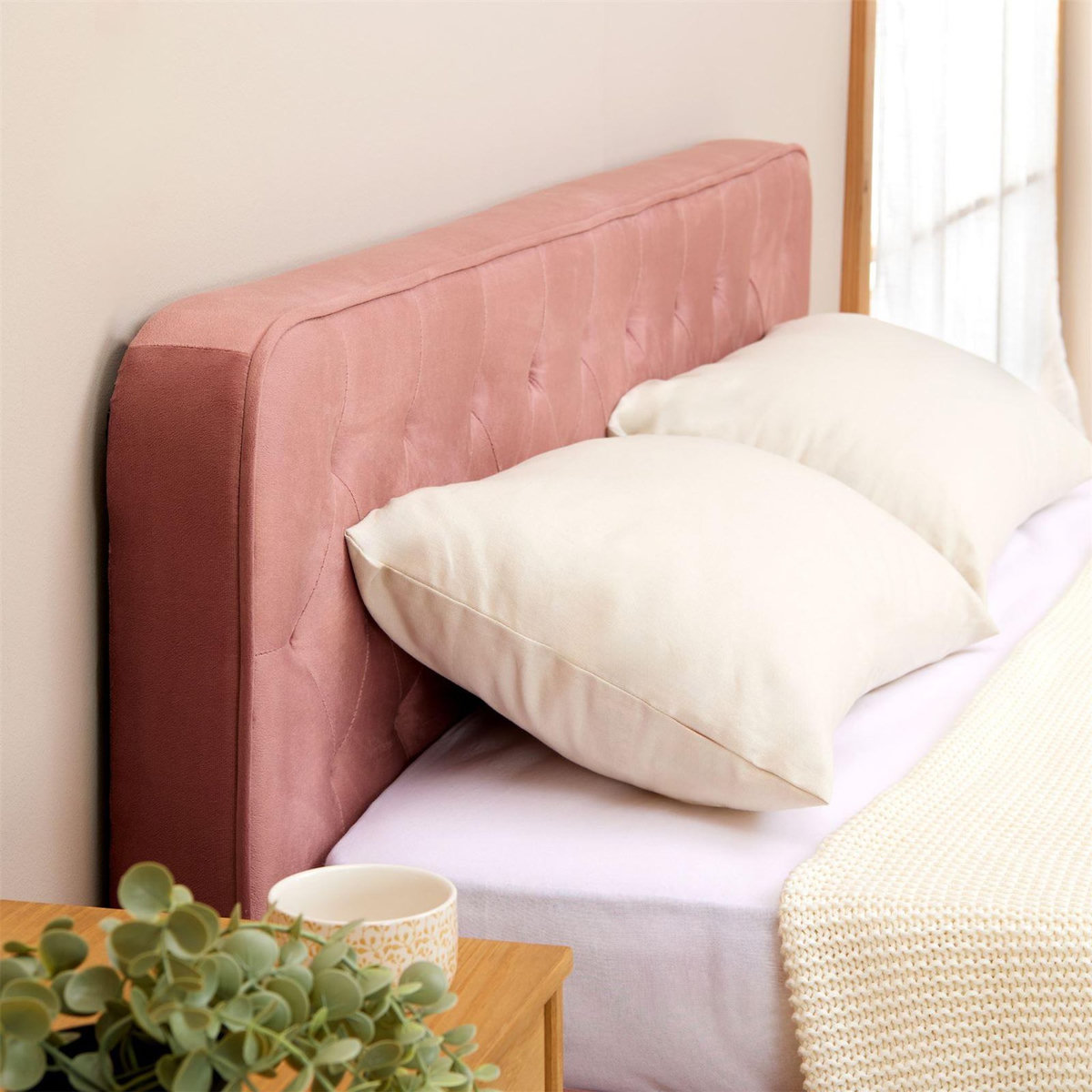 IDIMEX Lit double GLAMOUR, 140x190 cm, capitonné avec sommier, revêtement en velours