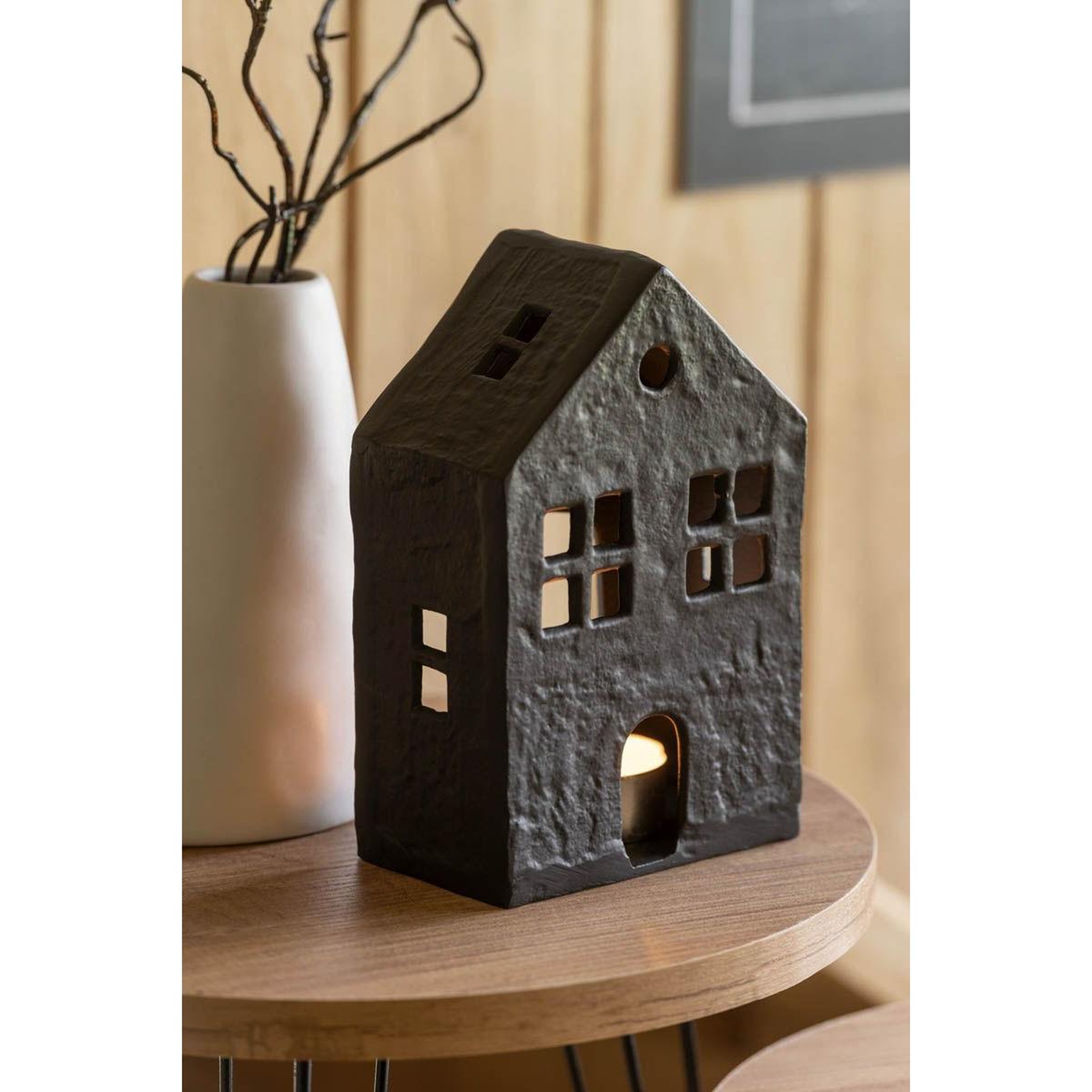 Voir la diapositive 5 : J-LINE Bougeoir déco 1 bougie  maison  19cm noir