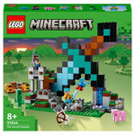 LEGO Minecraft 21244 L'avant poste de l'épée, Jouet de Construction, avec Figurines Creeper, Guerrier Gardien et Squelette,