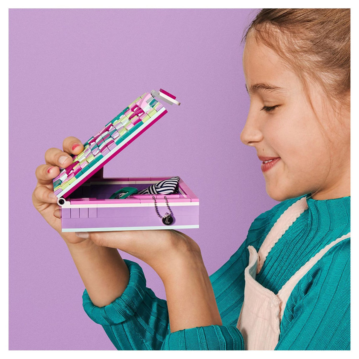 LEGO DOTS 41915 - La boîte à bijoux