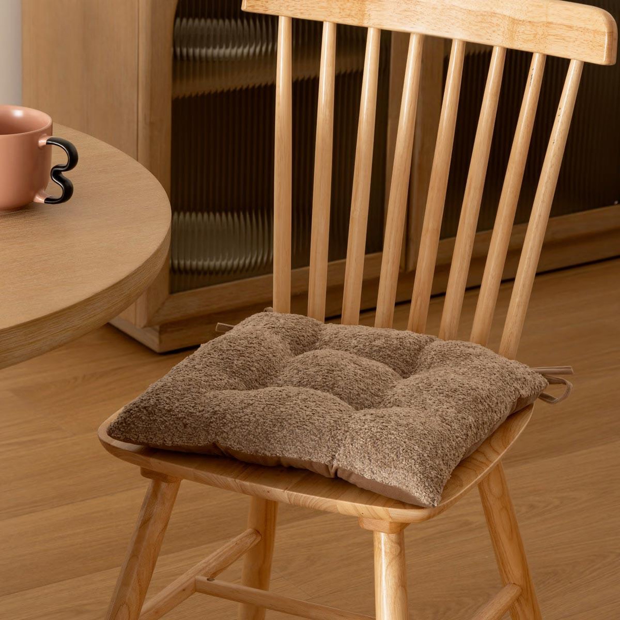 Voir la diapositive 4 : ATMOSPHERA Galette de chaise bouclette  soana  38x38cm lin