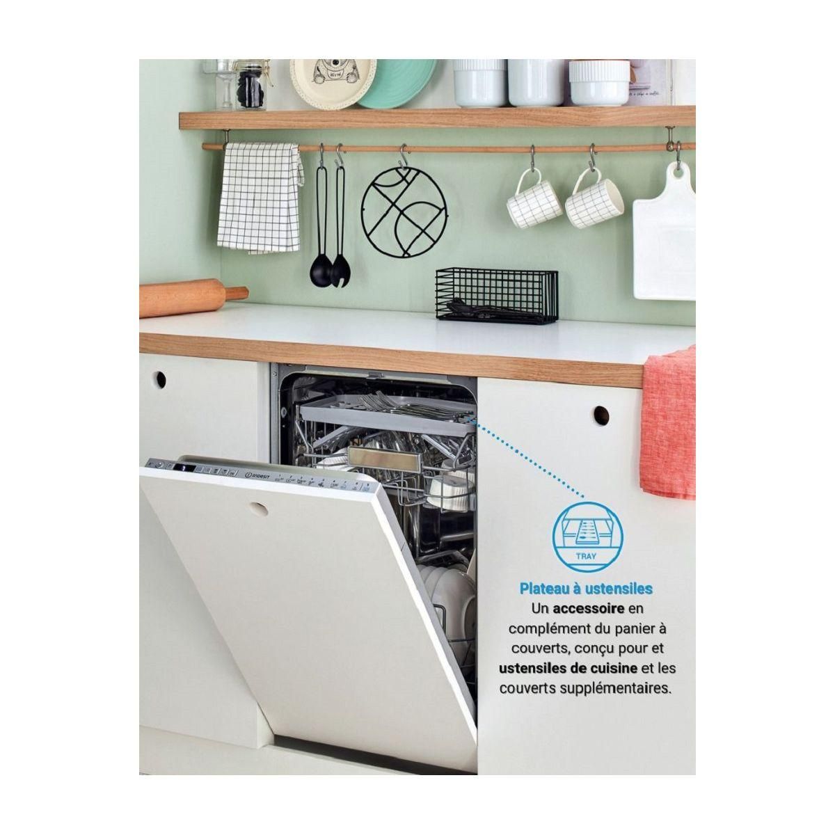 Indesit Lave vaisselle encastrable DSIO3T224CE