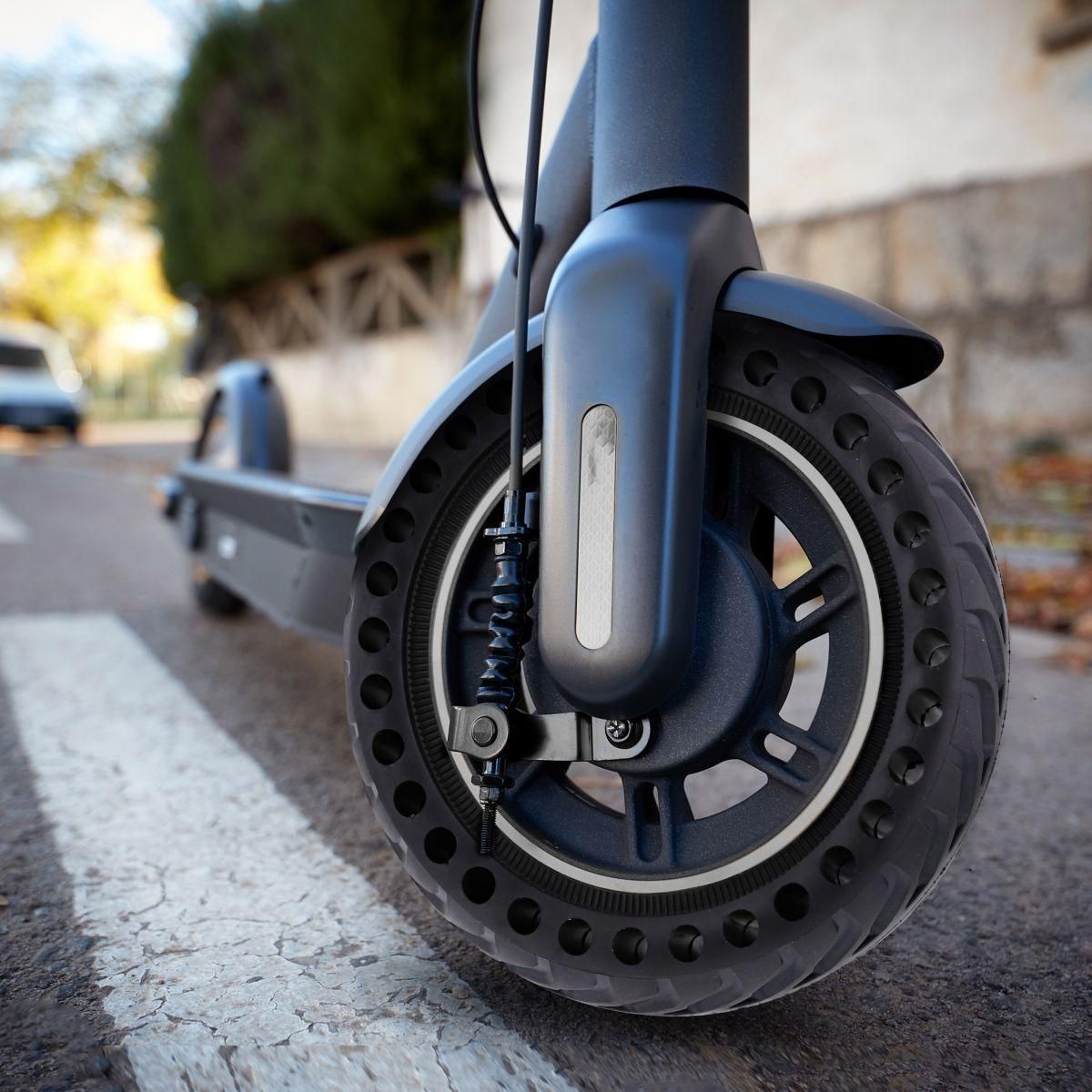 TNB Pneu plein 8.5' anti-crevaison