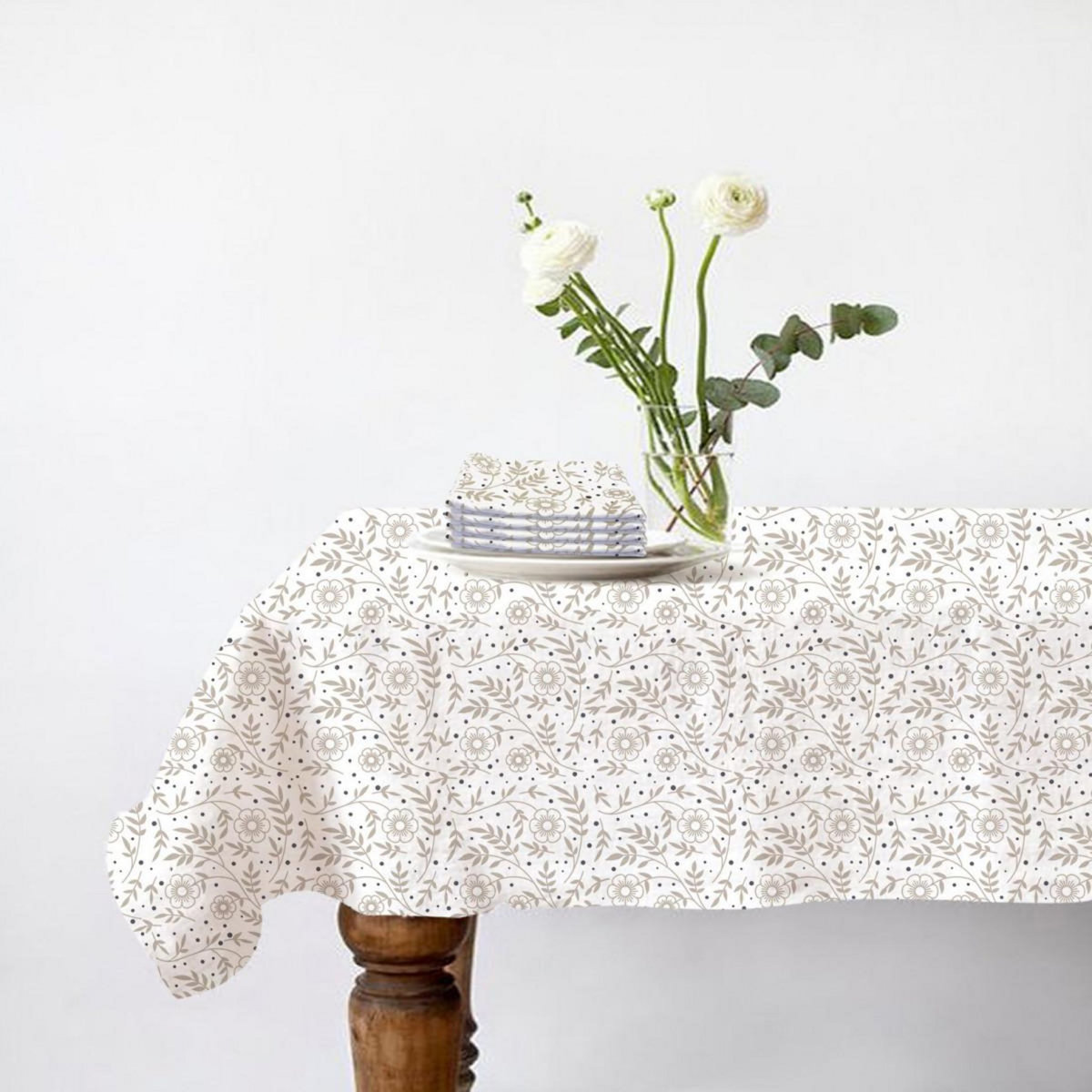 FUTURE HOME Lot nappe rectangle + 4 serviettes de table déperlante floral 140x240cm VERONE