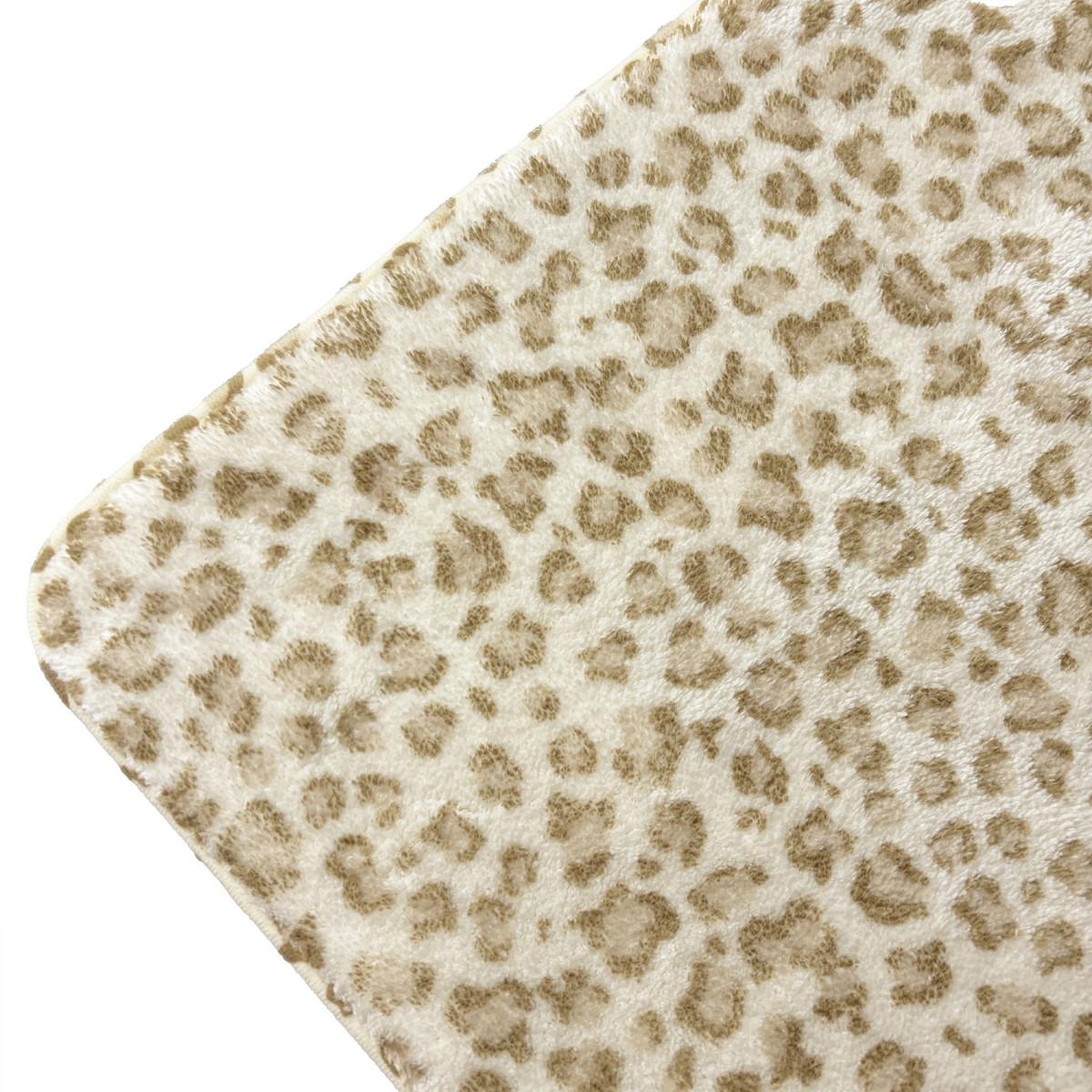 Voir la diapositive 3 : GUY LEVASSEUR Tapis de bain léopard antidérapant
