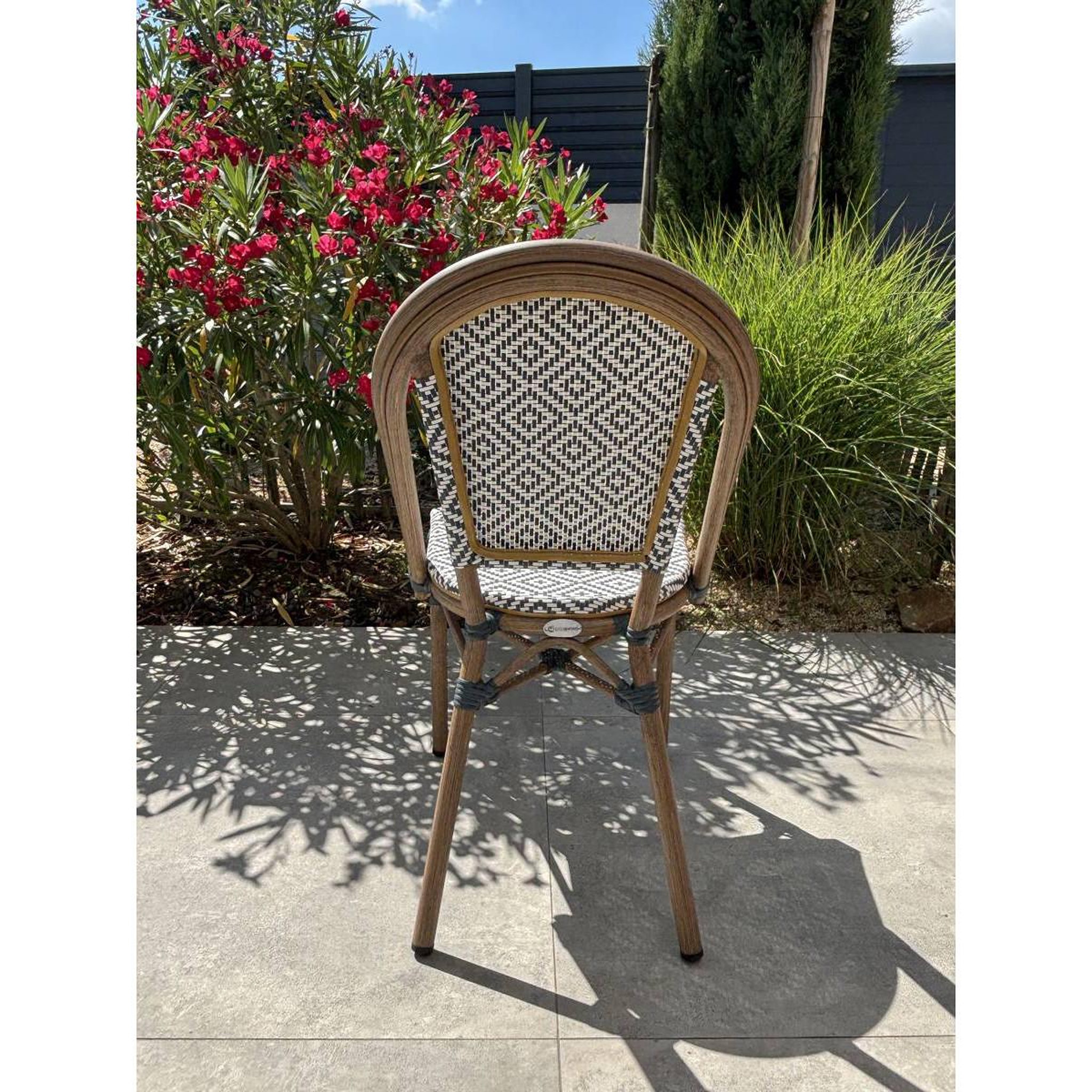 Voir la diapositive 5 : Paris Prix Chaise de jardin empilable  bistro  87cm bleu