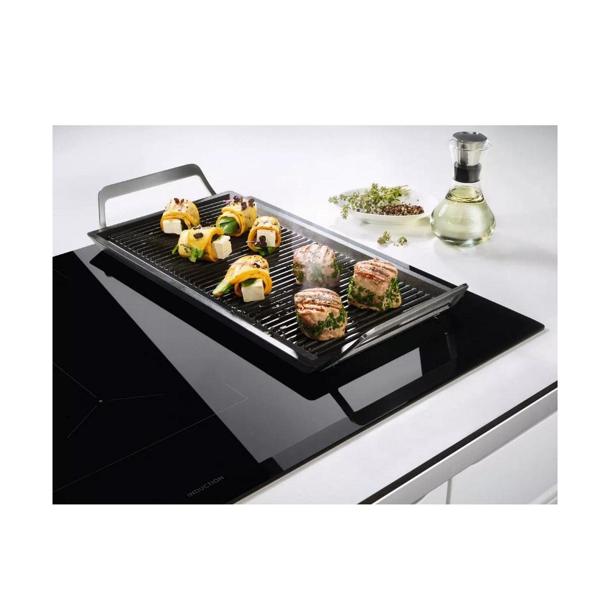 Voir la diapositive 4 : ELECTROLUX Table de cuisson induction 60cm 4 feux 7200w  noir - eiv63443/1