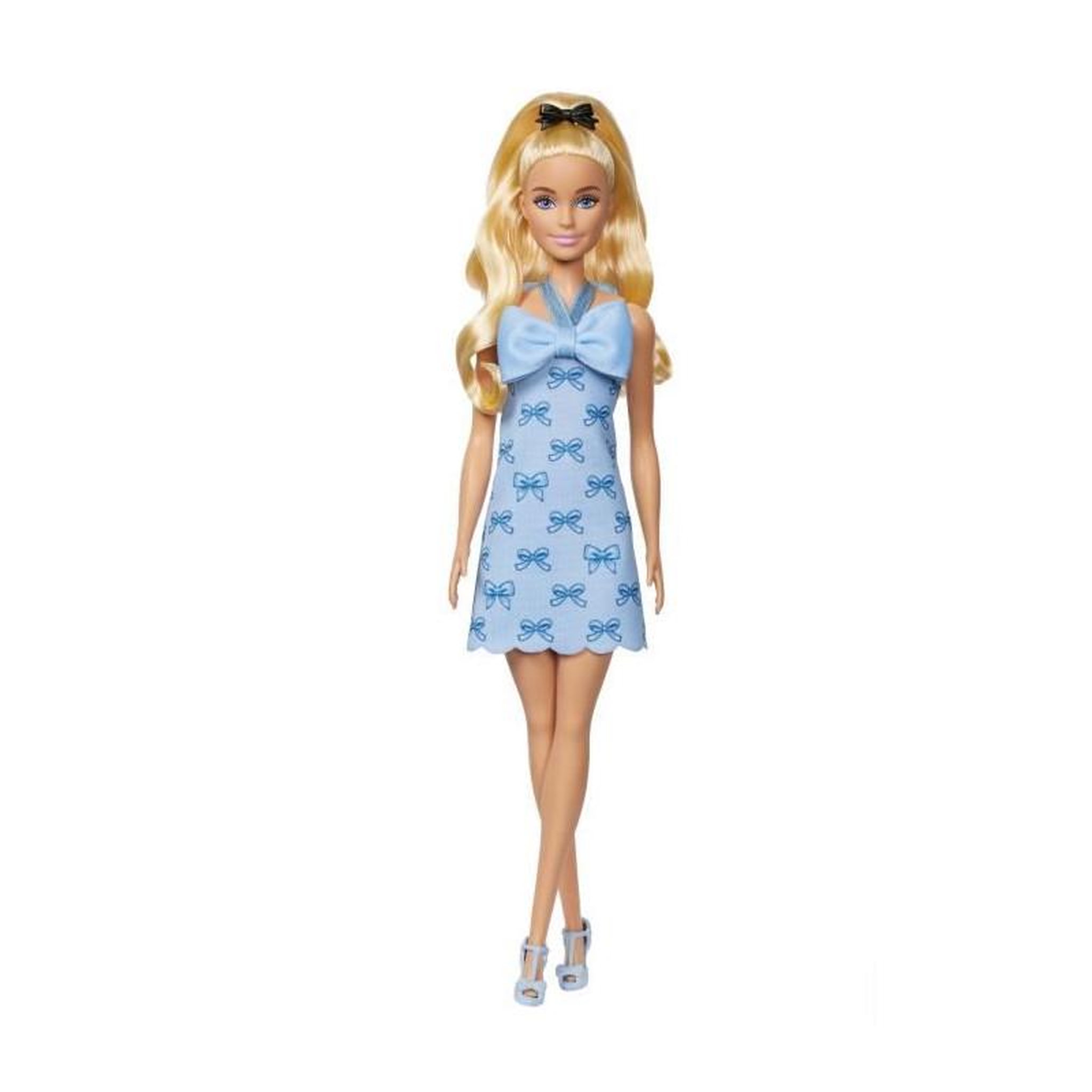 Voir la diapositive 3 : BARBIE Barbie - Poupée Barbie Fashionistas Robe Dos Nu Bleu Layette avec noeud - Barbie - HYT93