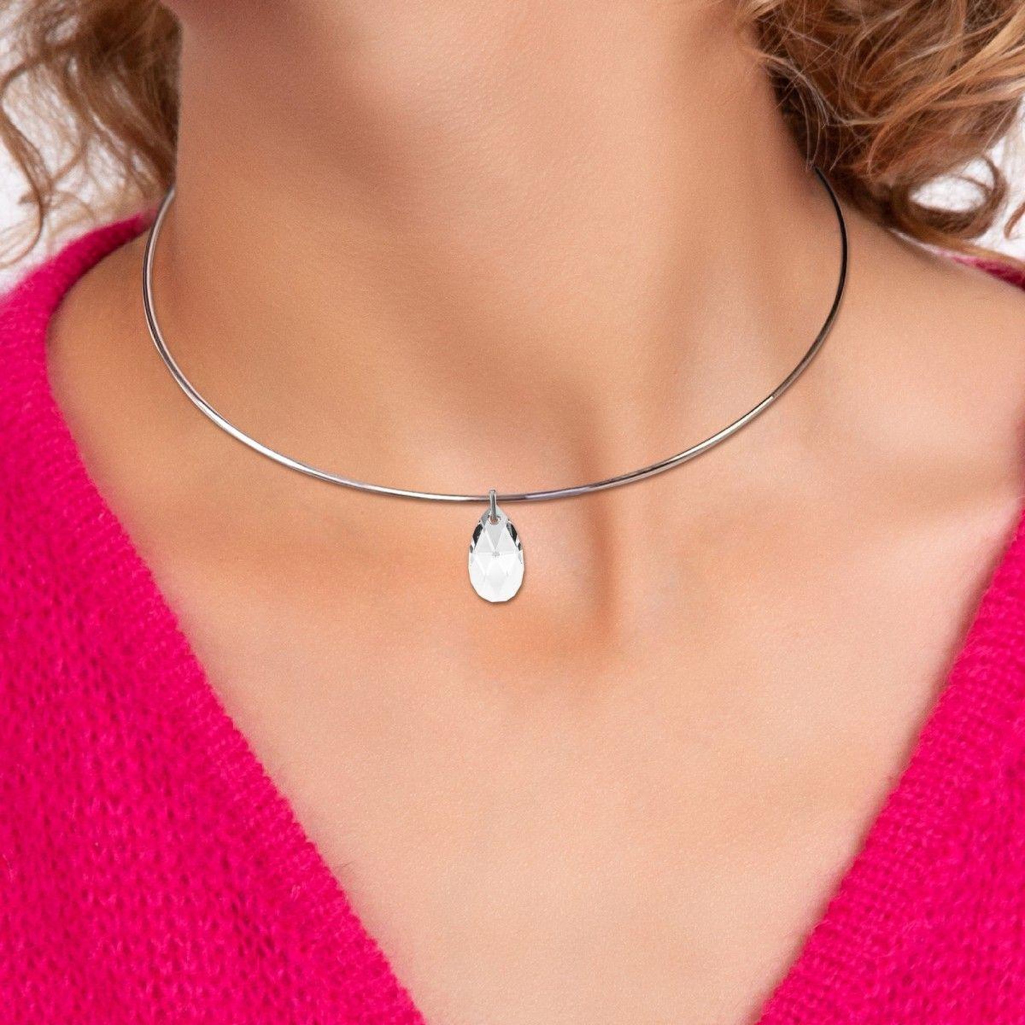 Voir la diapositive 2 : SC CRYSTAL Collier ras de cou orné de Cristaux scintillants