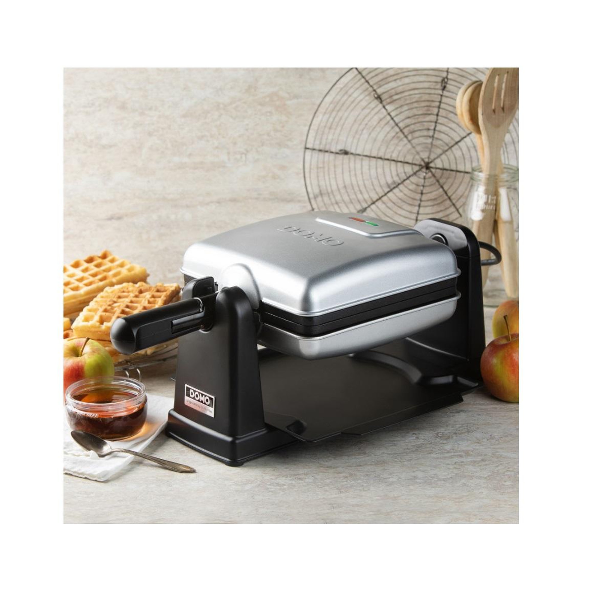 Voir la diapositive 4 : Domo Gaufrier rotatif 1400w inox/noir - do9272w