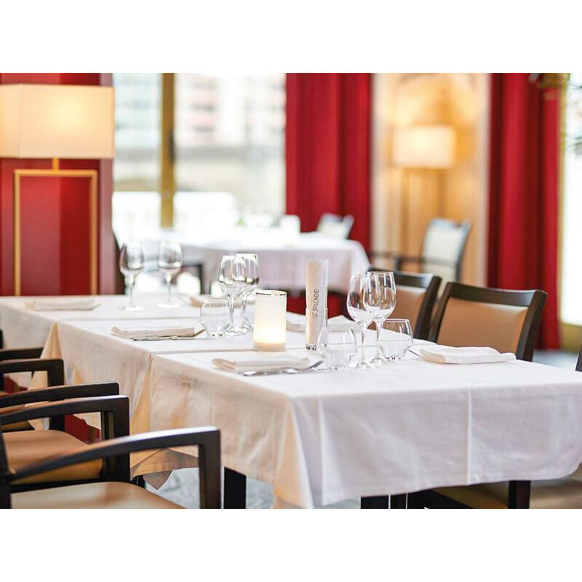 Smartbox Dîner avec spécialités locales en France pour deux - Coffret Cadeau Gastronomie