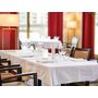 Voir la diapositive 2 : Smartbox Dîner avec spécialités locales en France pour deux - Coffret Cadeau Gastronomie
