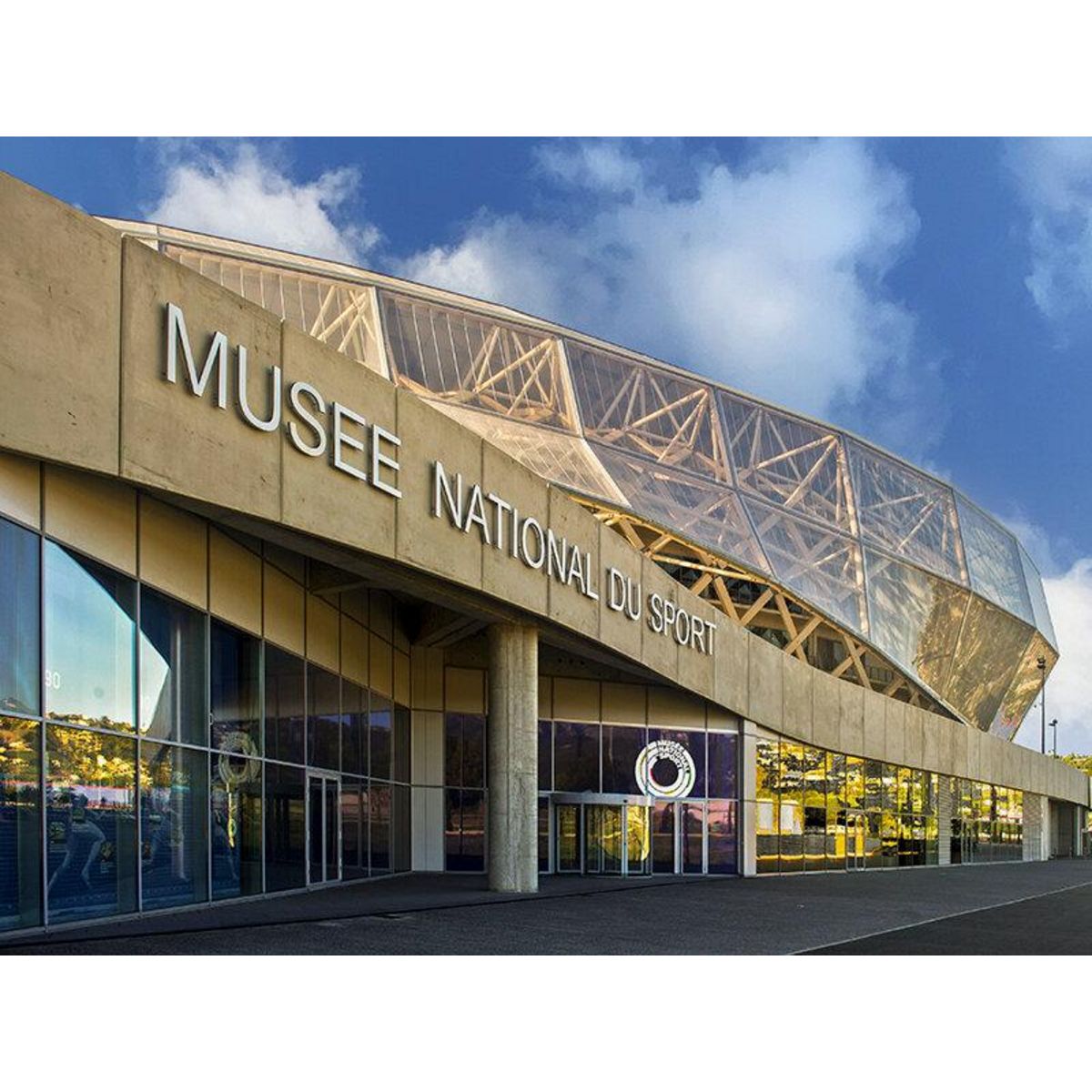 Smartbox Visite du Musée du Sport et du Stade Allianz Riviera à Nice pour 2 adultes - Coffret Cadeau Sport & Aventure