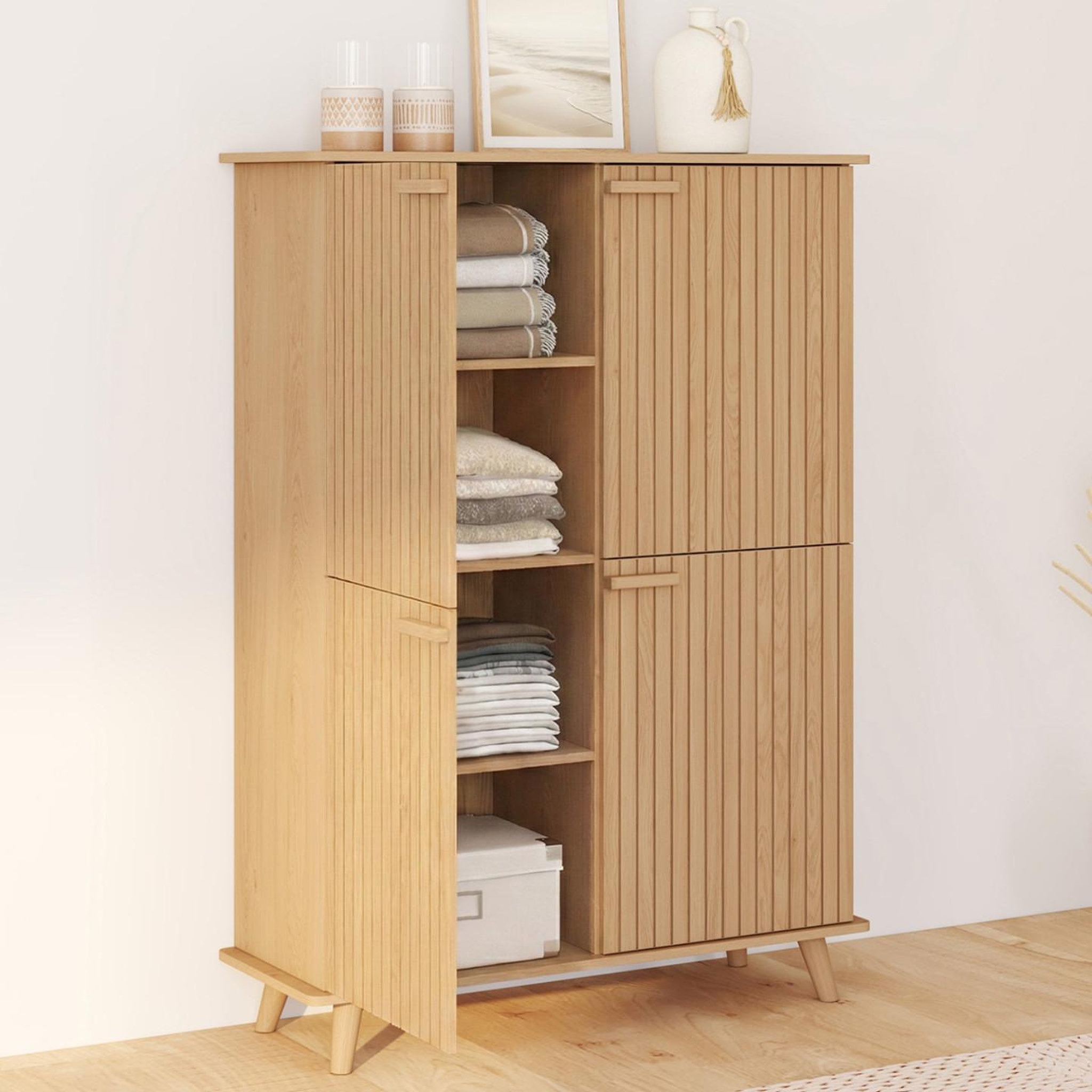 Voir la diapositive 3 : ID MARKET Meuble de rangement 4 portes juliette effet lattes tasseau bois coloris chêne