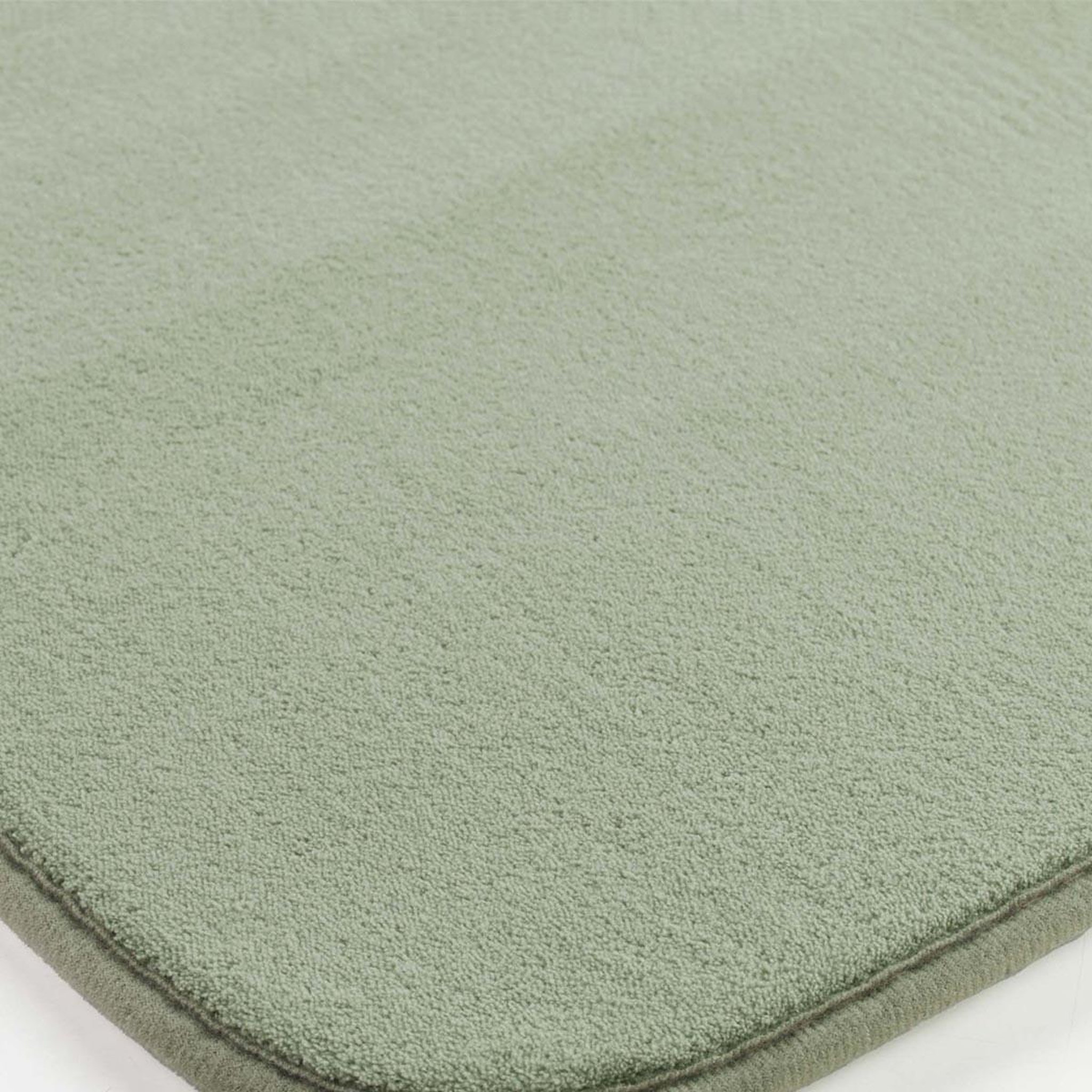 Voir la diapositive 3 : Douceur d'Intérieur Tapis de bain uni  vitamine  45x75cm sauge
