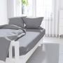 Voir la diapositive 2 : ZZZ Taie d'oreiller uni ZZZ en polycoton