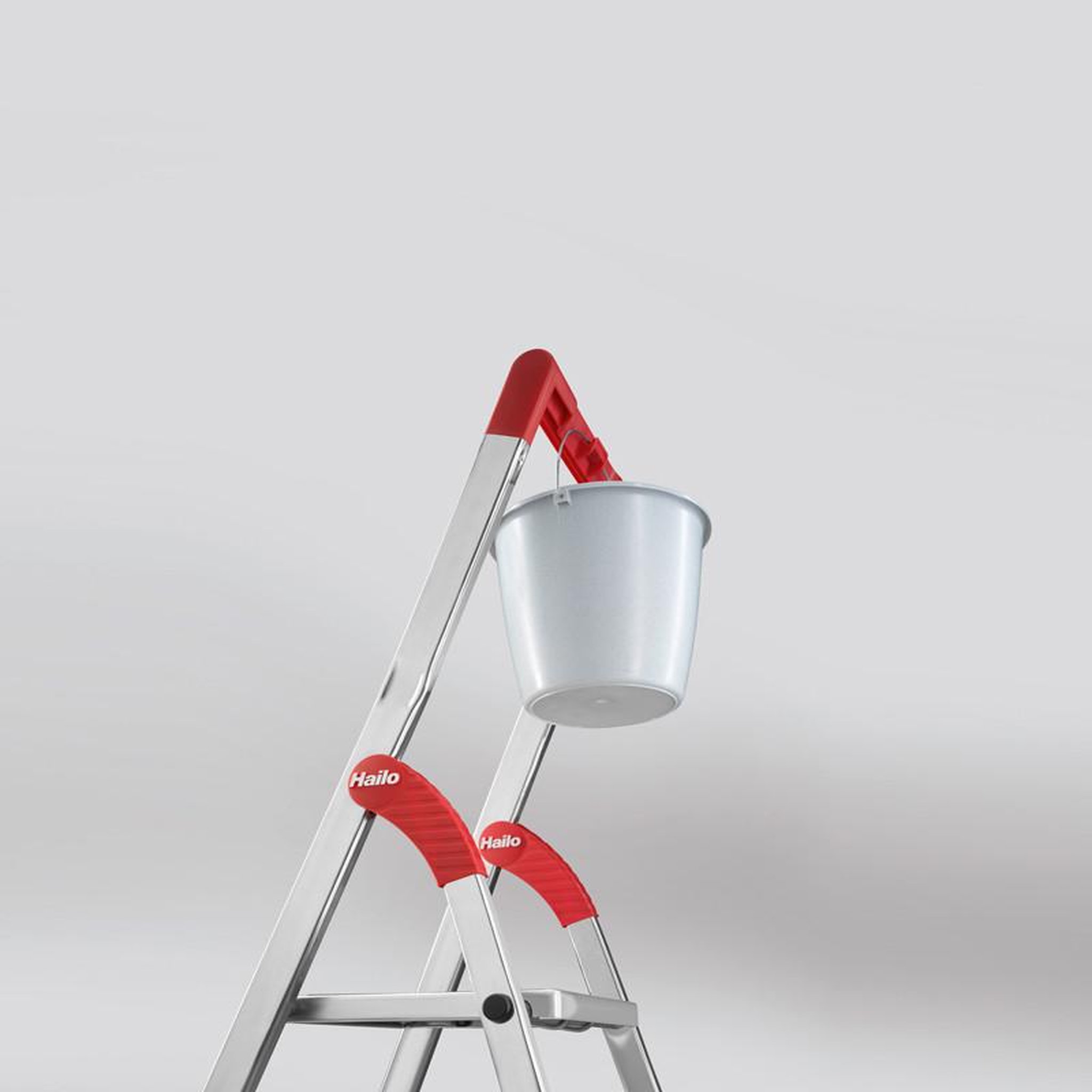 Voir la diapositive 4 : HAILO MS LINE - Escabeau ménager pliable en aluminium 5 marches ultra léger Hailo L50