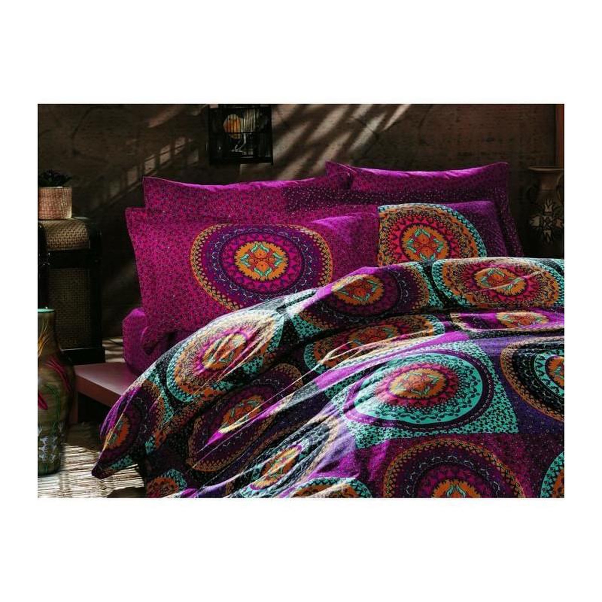 Voir la diapositive 2 : GENERIQUE Parure de lit - 182TRK62220 - 1 housse de couette 220 x 240 cm + 2 taies d'oreiller 60 x 60 cm - 100% coton ranforcé - Fuchsia