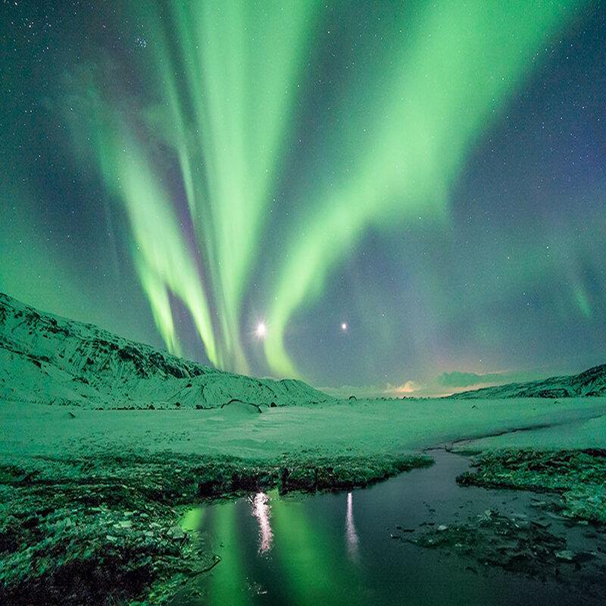 Voir la diapositive 4 : Smartbox Séjour en islande : 4 jours avec aurores boréales et entrée au blue lagoon - coffret cadeau séjour
