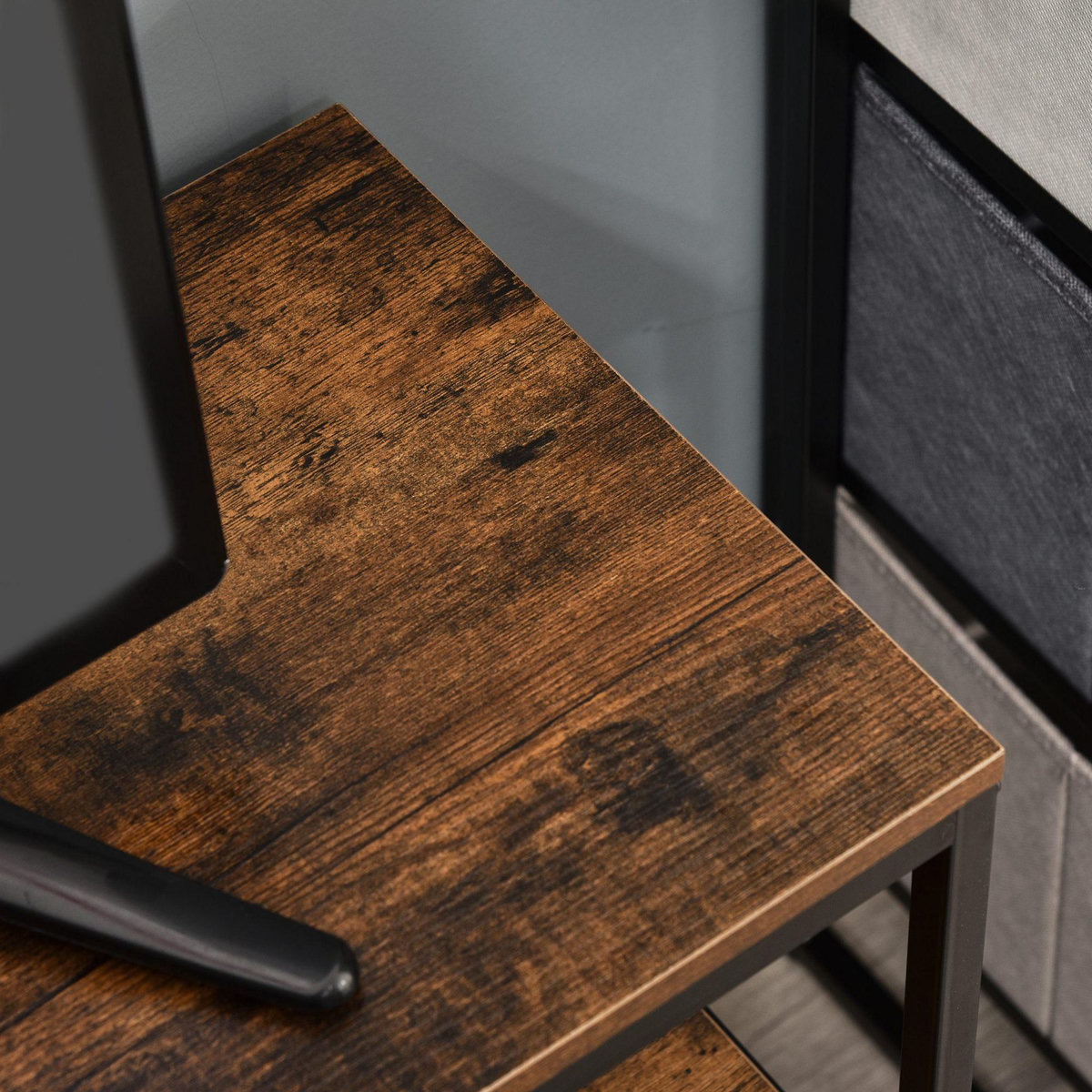 HOMCOM Meuble TV bas sur pieds style industriel 2 tiroirs tissu gris acier MDF noir bois vieilli