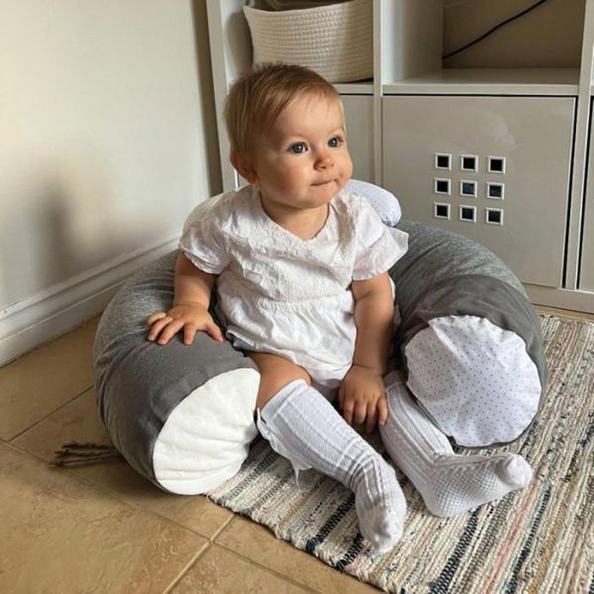 Voir la diapositive 3 : NUBY Siege gonflable - NUBY - Sit & Play au sol - Plateau amovible - Des 6 mois - Gris