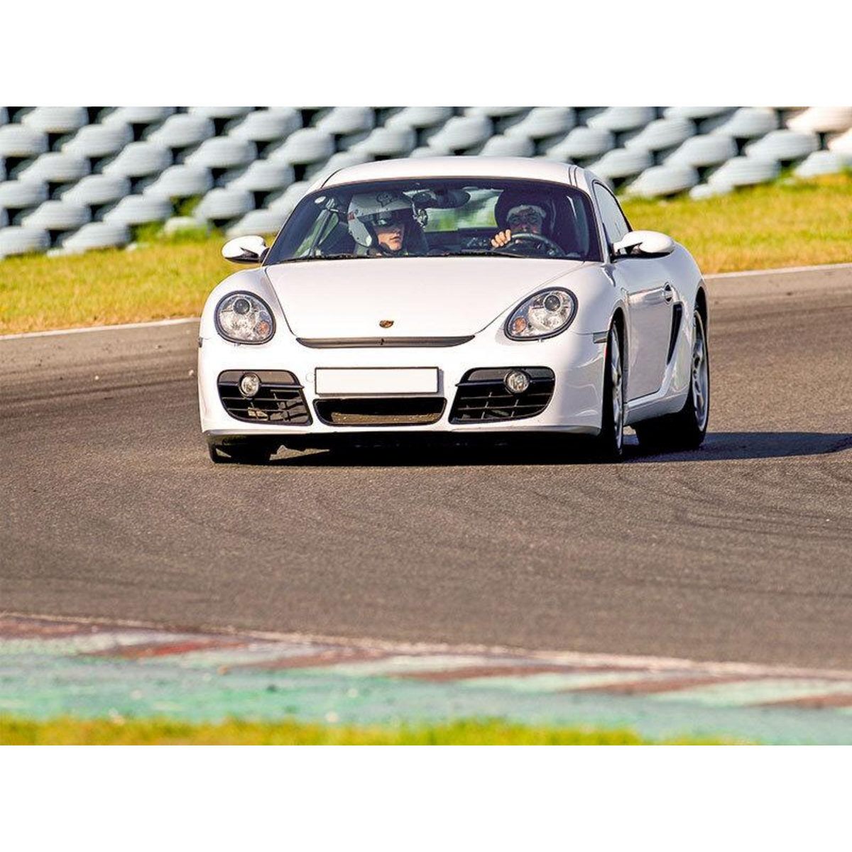 Smartbox Stage de pilotage : 4 tours sur le circuit de Croix-en-Ternois en Porsche Cayman - Coffret Cadeau Sport & Aventure