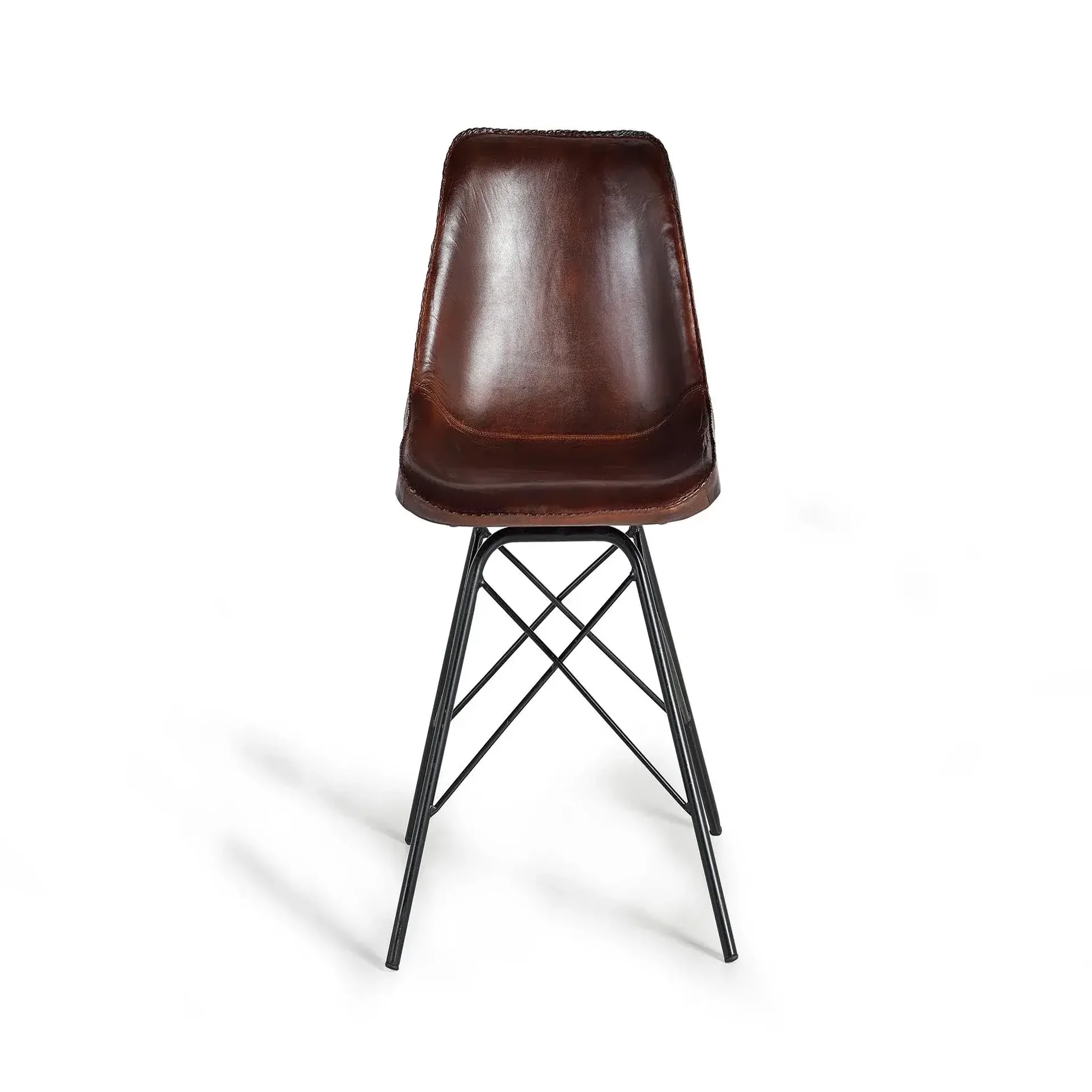 Voir la diapositive 2 : GINER Y COLOMER SL Chaise en cuir 45 cm style industriel