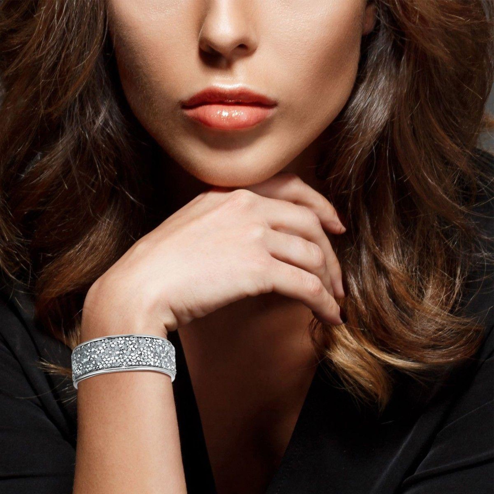 Voir la diapositive 2 : SC CRYSTAL Bracelet par SC Crystal orné de Cristaux scintillants