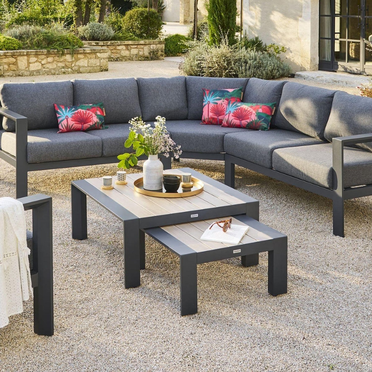 HESPERIDE Table basse de jardin petit modèle en aluminium effet bois EVASION - Graphite et honey