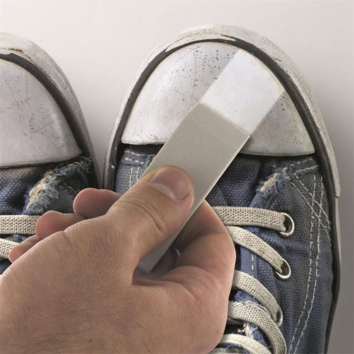 Paris Prix Gomme Magique  Anti Rayures  7cm Blanc