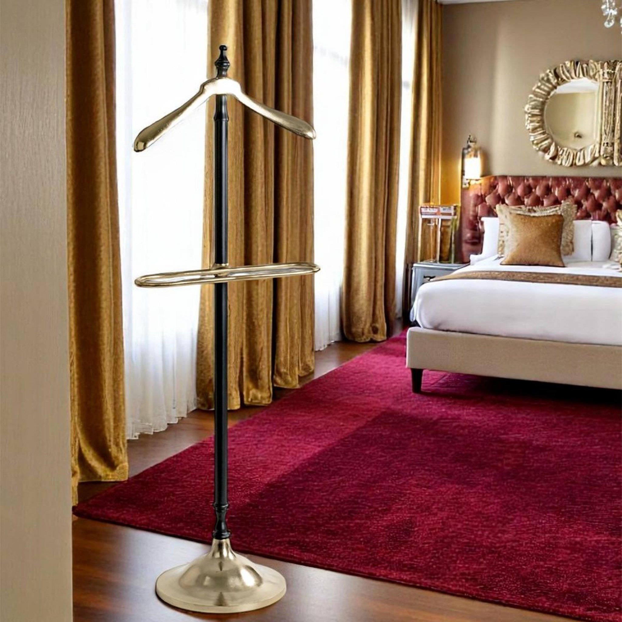 Voir la diapositive 3 : Paris Prix Valet de chambre  elégance  130cm noir & or