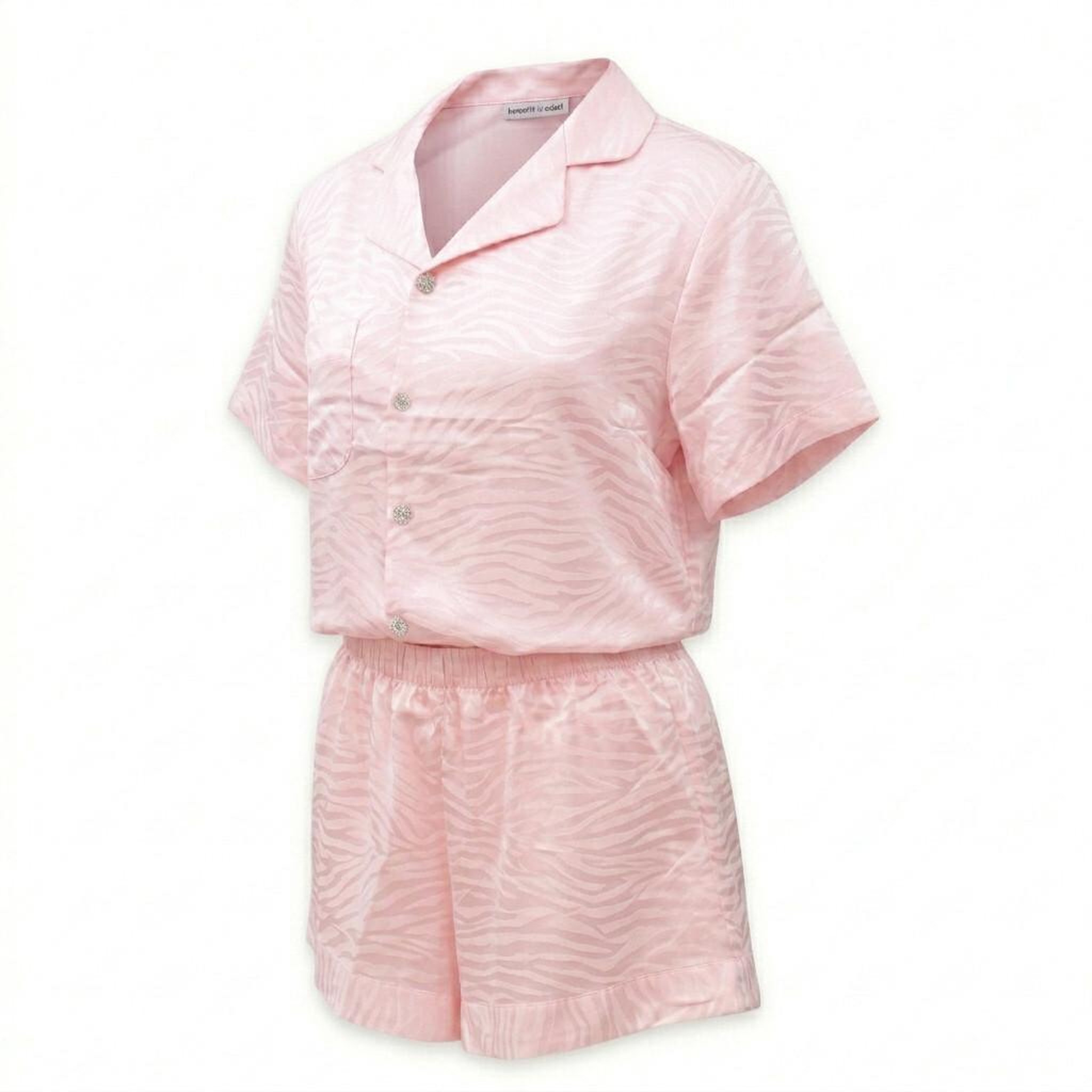 Voir la diapositive 1 : OZABI OZABI Pyjama Femme Short Satiné Boutonné Motif Zèbre Toucher Soie