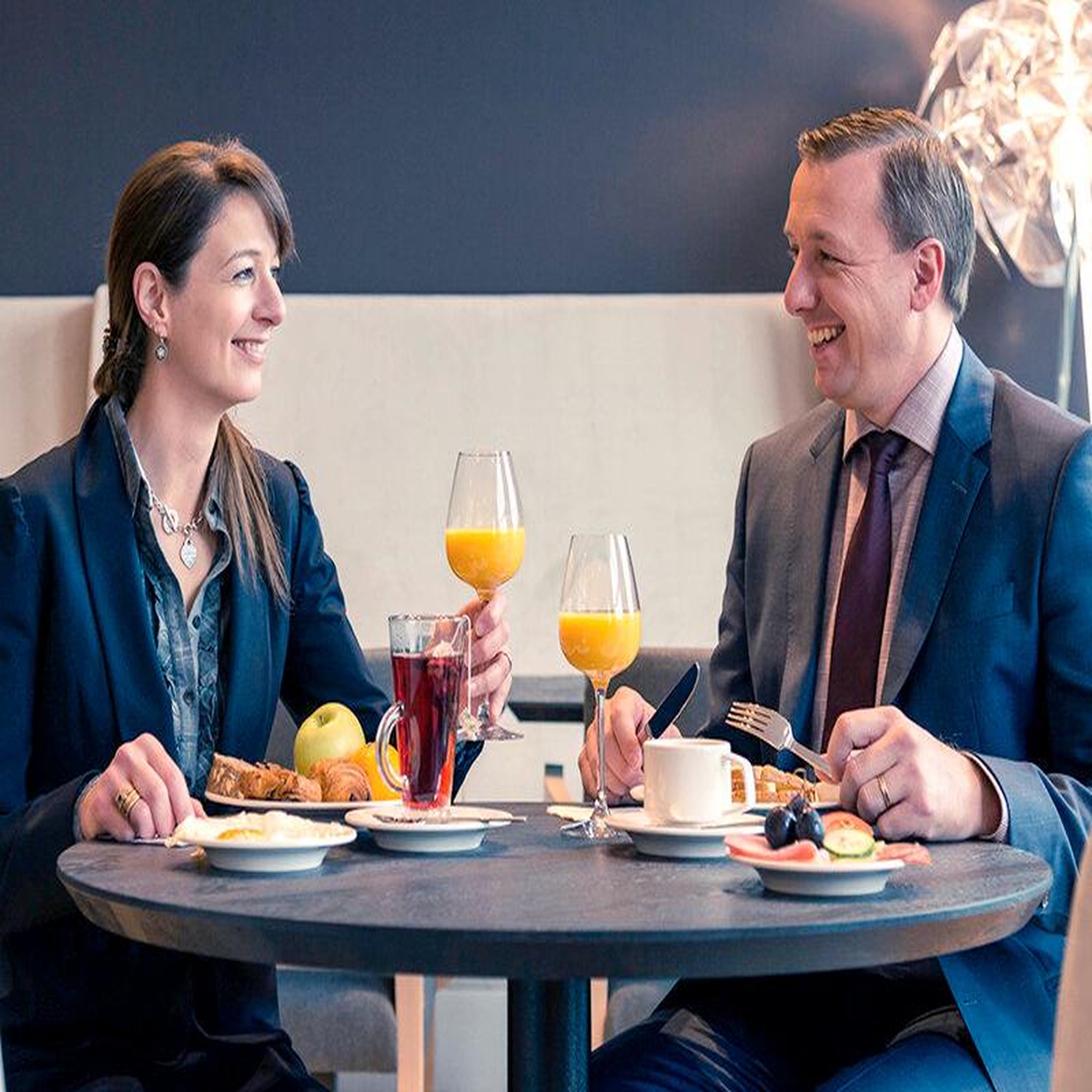 Voir la diapositive 3 : Smartbox Escapade à bruges : 1 nuit en hôtel ou en b&b - coffret cadeau séjour