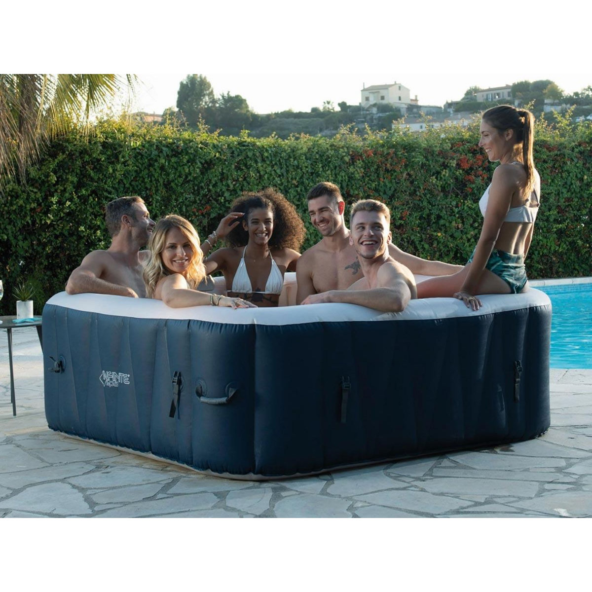INFINITE SPA Spa gonflable Champion carré Bulles 6 places - Infinite Spa