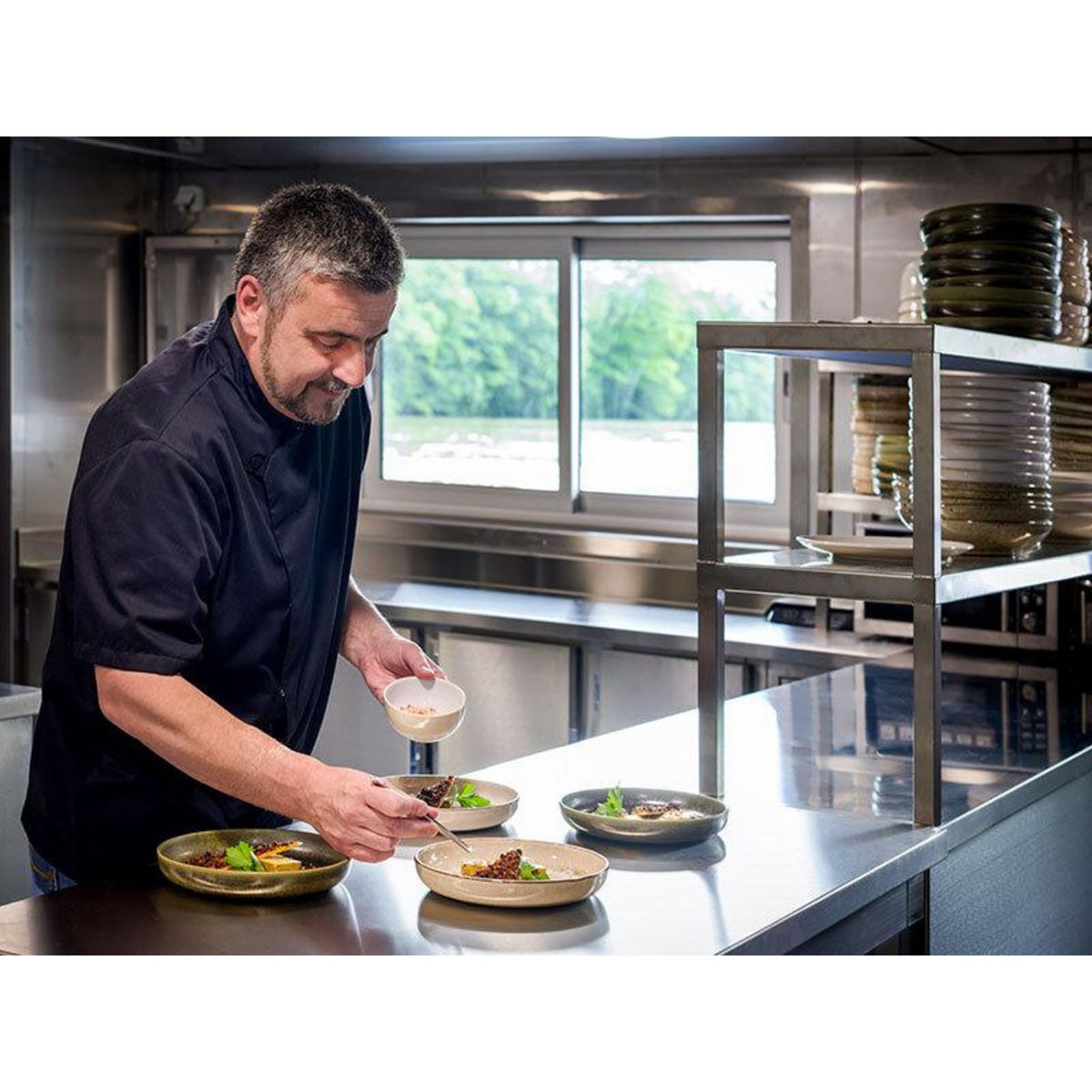 Smartbox 2h de croisière sur la Seine avec dîner à bord du Capitaine Fracasse - Coffret Cadeau Gastronomie