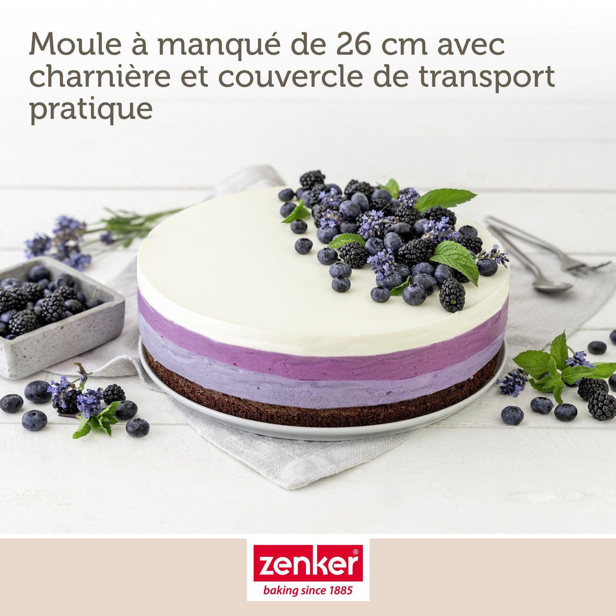 ZENKER Set pâtisserie avec moule à manqué 26 cm, 2 bols à mixer, verre mesureur et spatule Zenker