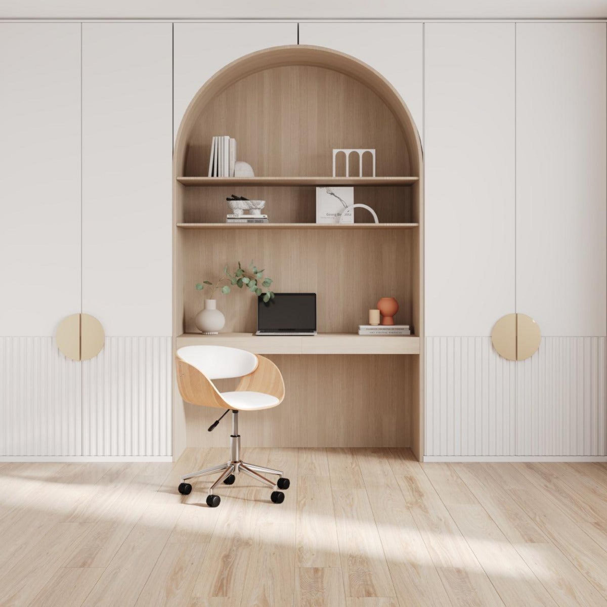 Rendez vous déco Chaise de bureau pivotante sur roulettes en bois et PU blanc - Adelmar