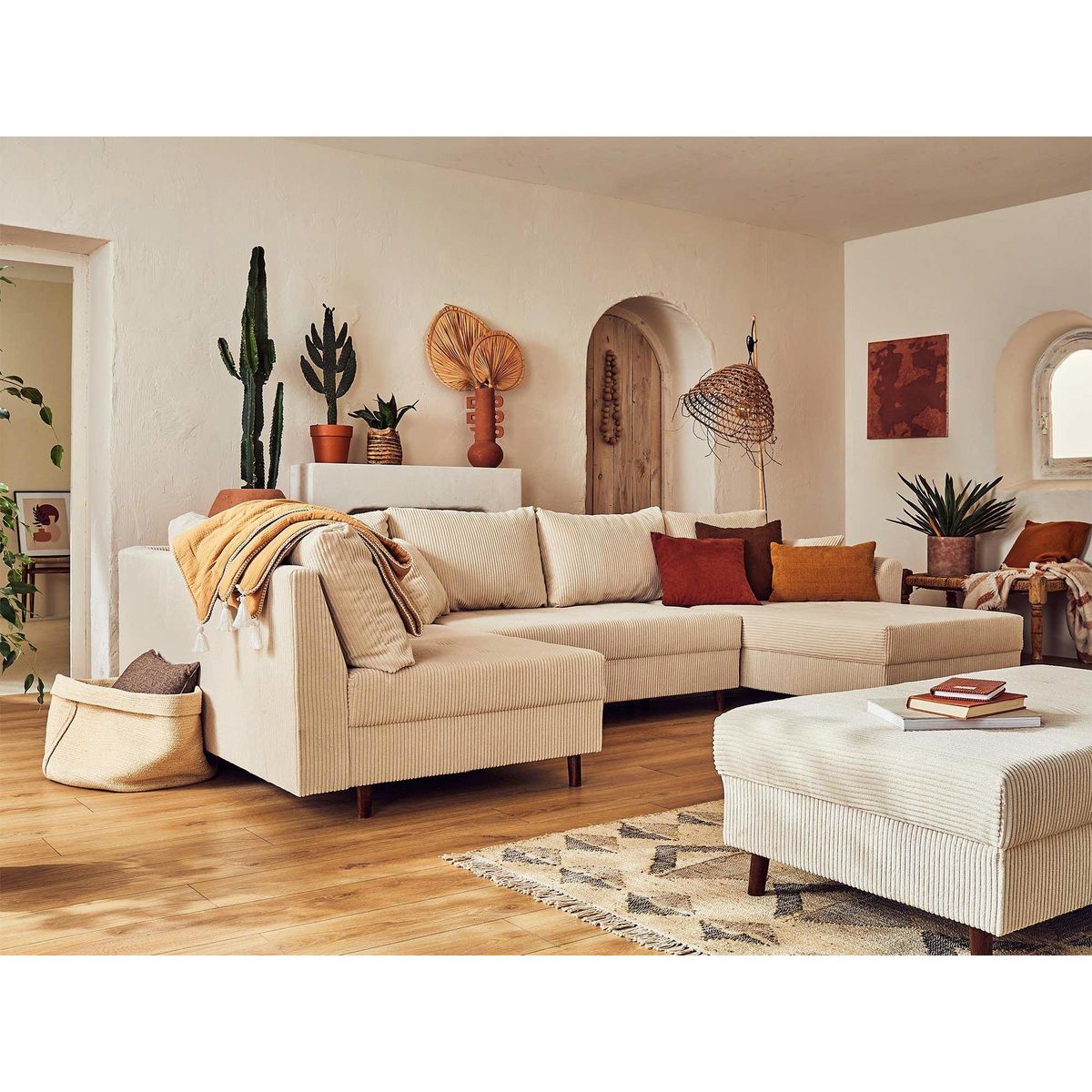 LISA DESIGN Rune - canapé panoramique d'angle gauche - 7 places - avec pouf d'appoint - en velours côtelé